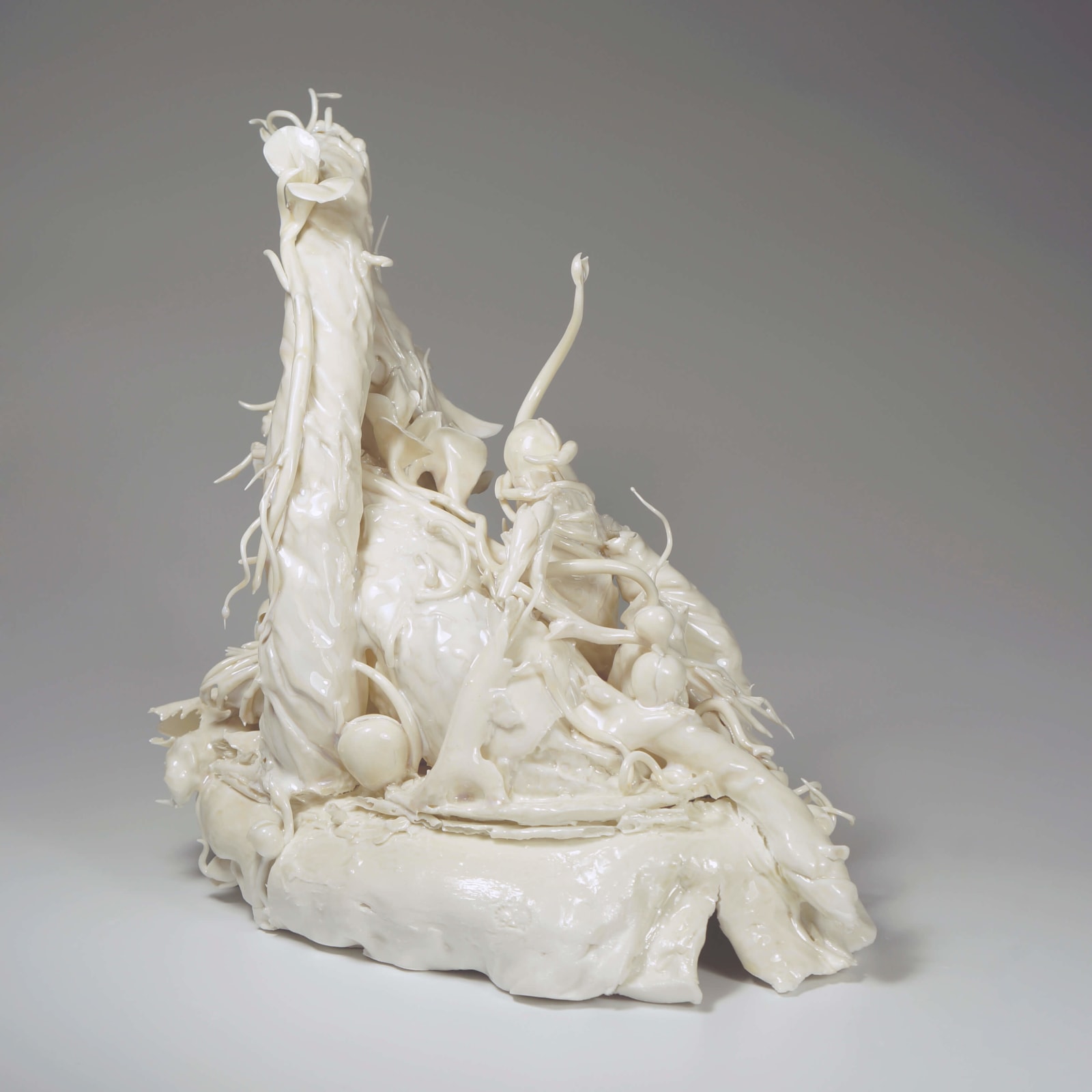Lucille Lewin, Secret Life of a Pea No.6, 2019