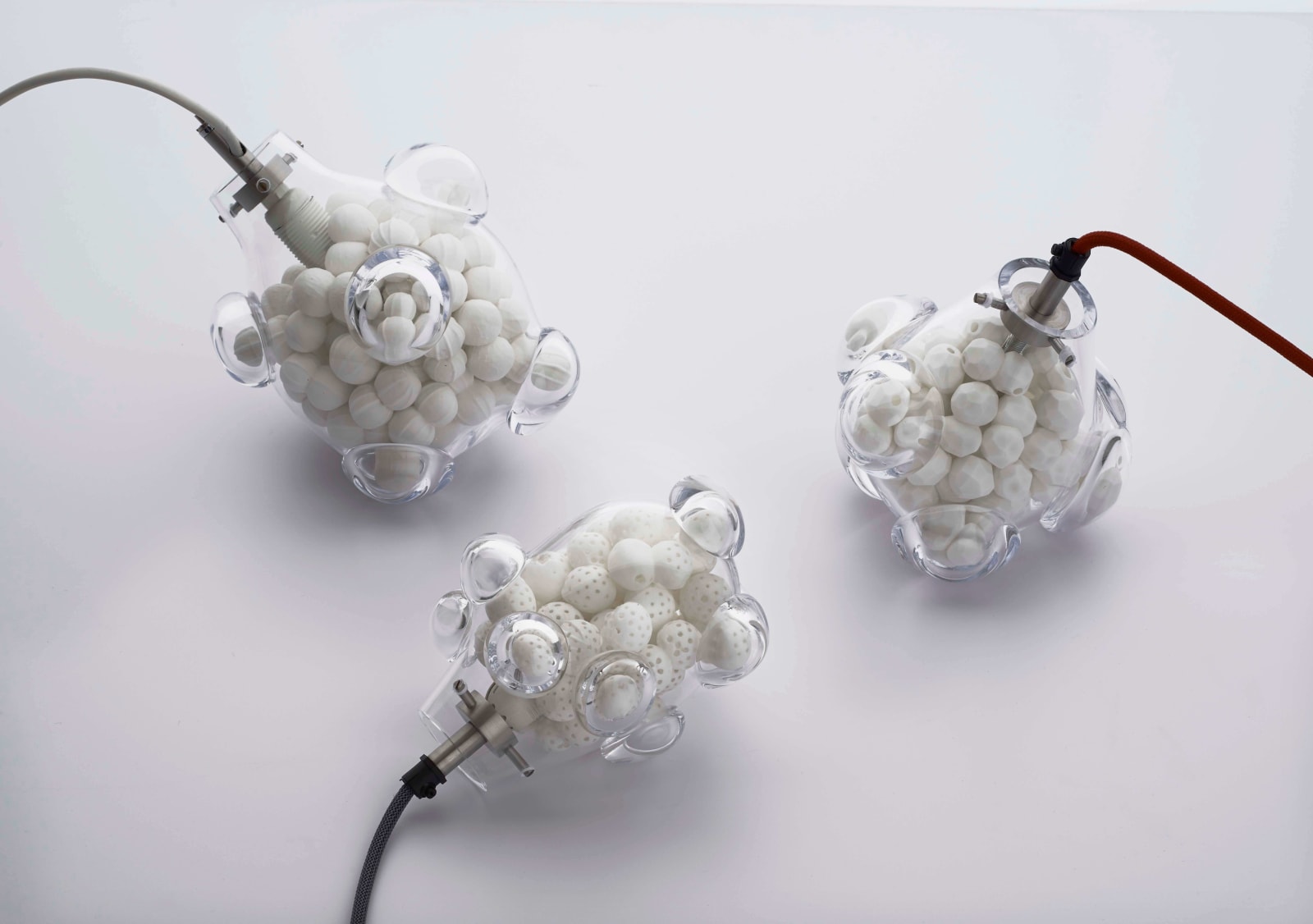 Vezzini & Chen, Close Up, 2013