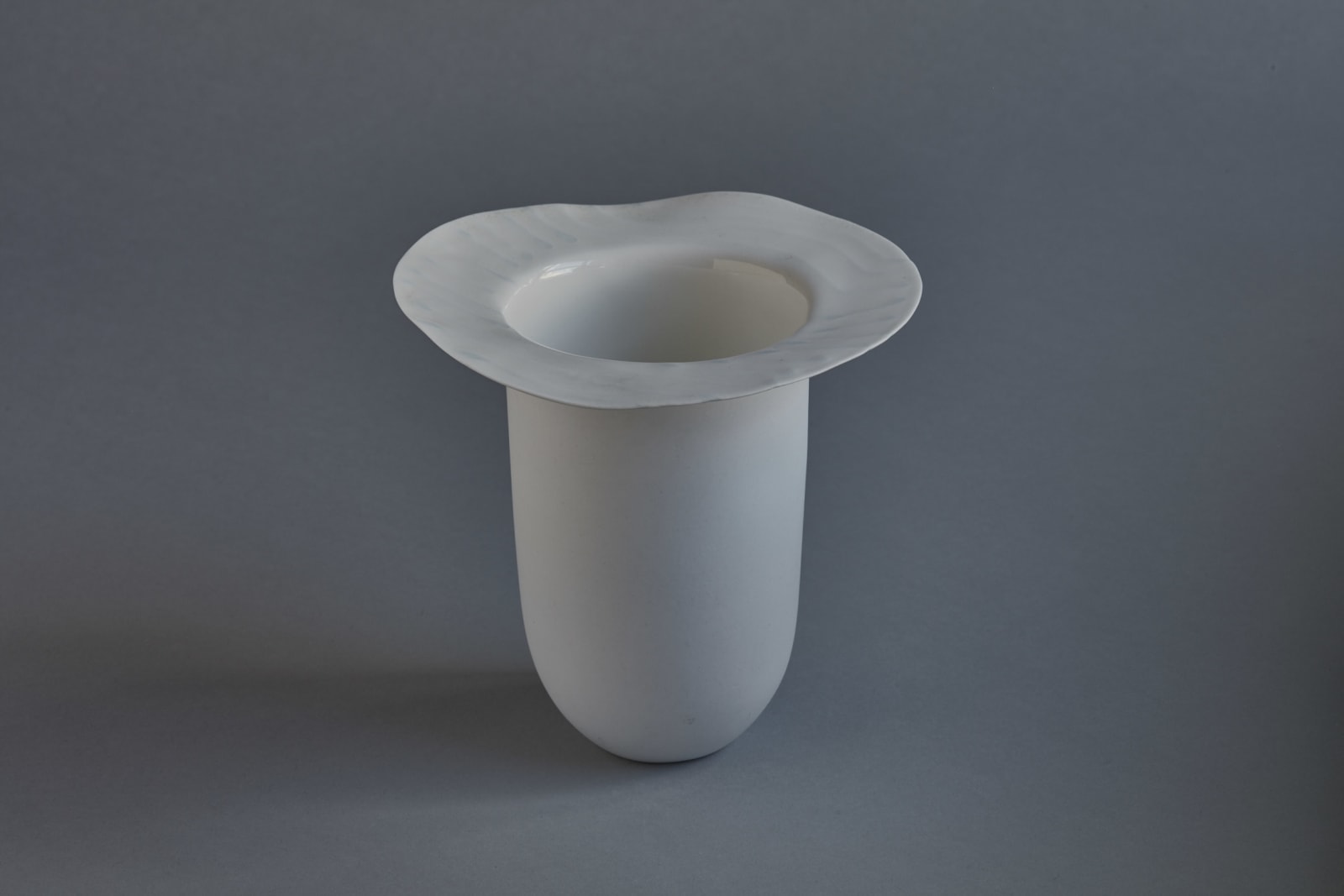 Jacqueline Poncelet, Vessel with Coloured Rim, 1973