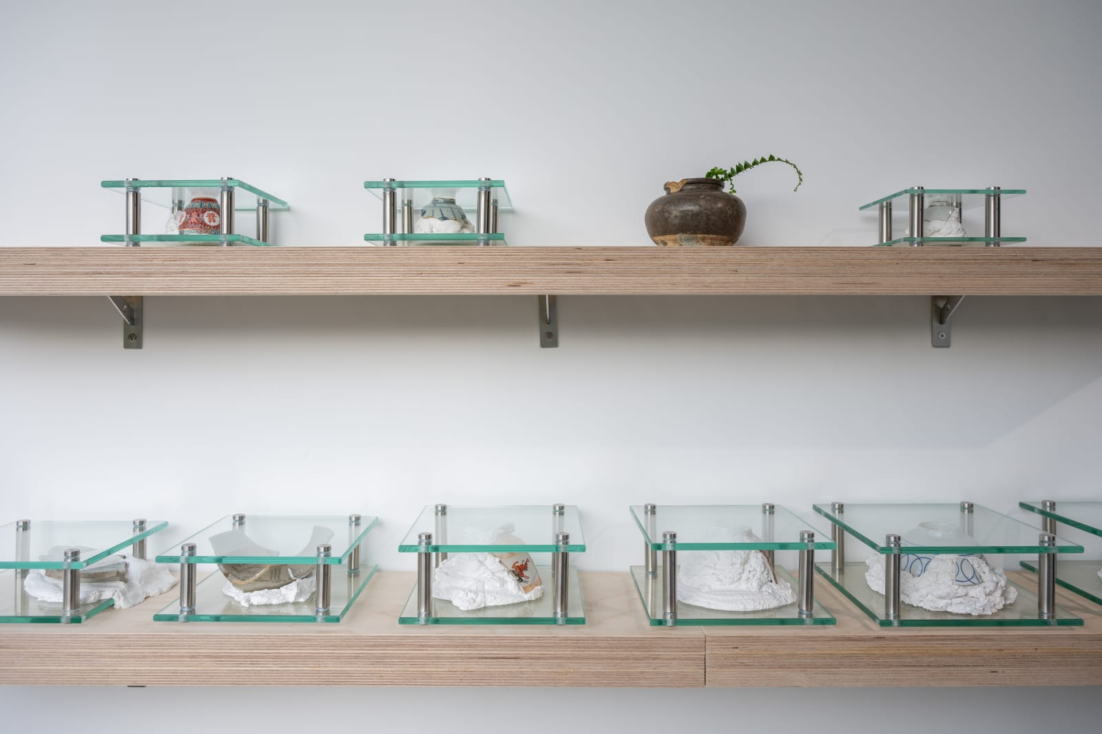 朱樂庭 Natalie CHU Lok Ting, 遺物系列Artefact Series, 2024–2025