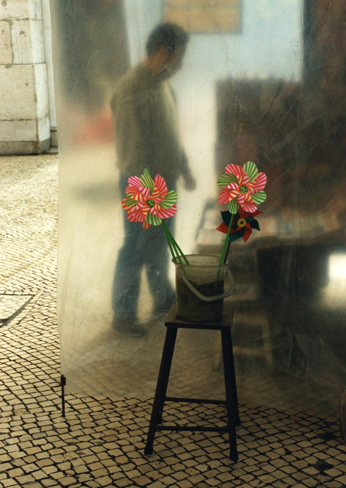 Dorothy Bohm, Newspaper Stand, Lisbon, 1996