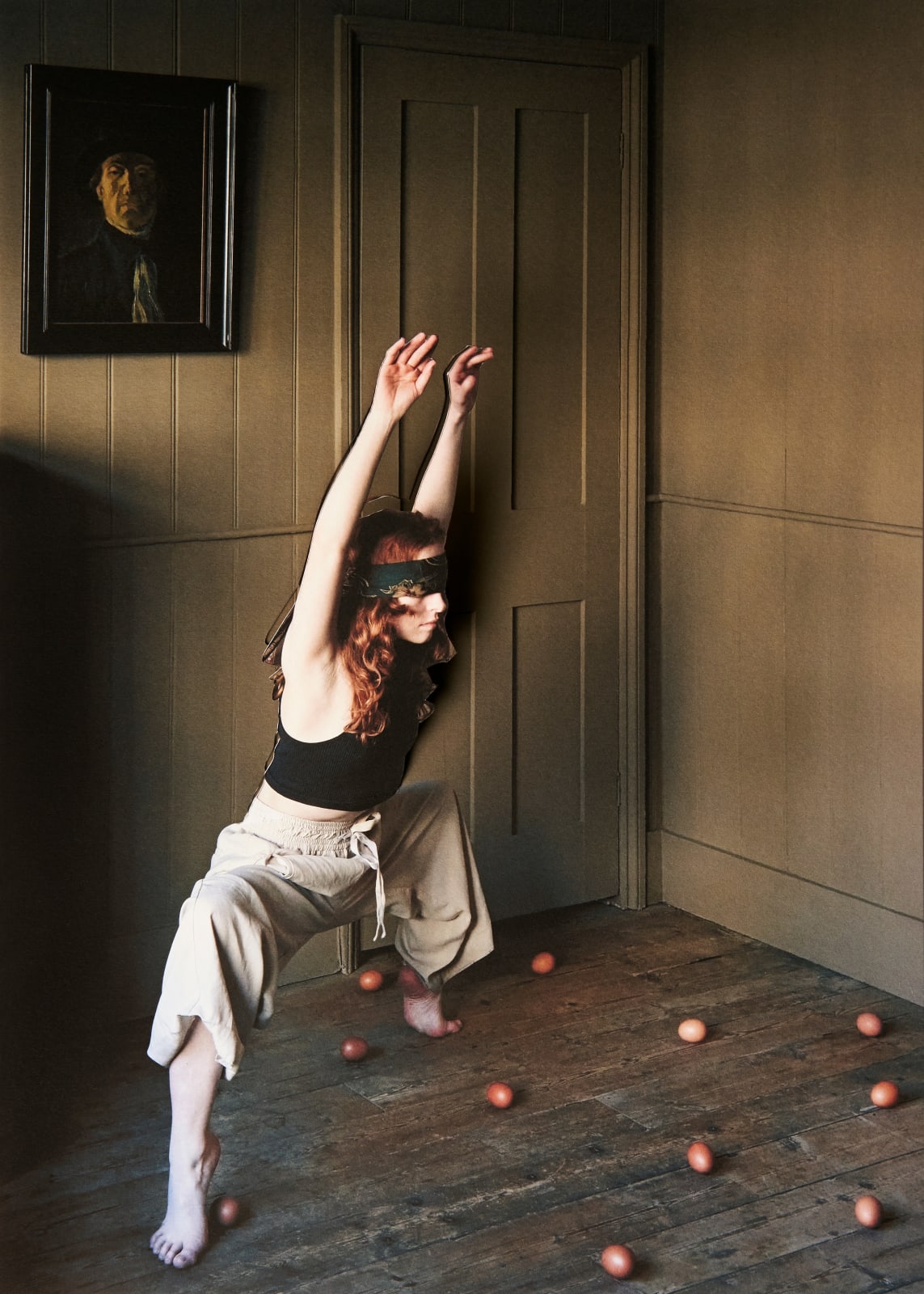 Alma Haser, To perform an egg dance ( Einen Eiertanz aufführen), 2023