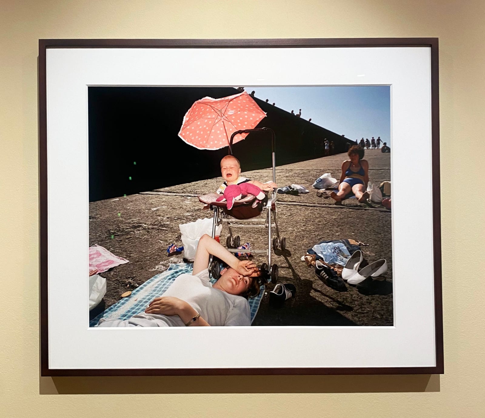 Martin Parr, Crying baby, New Brighton, England, 1983-85