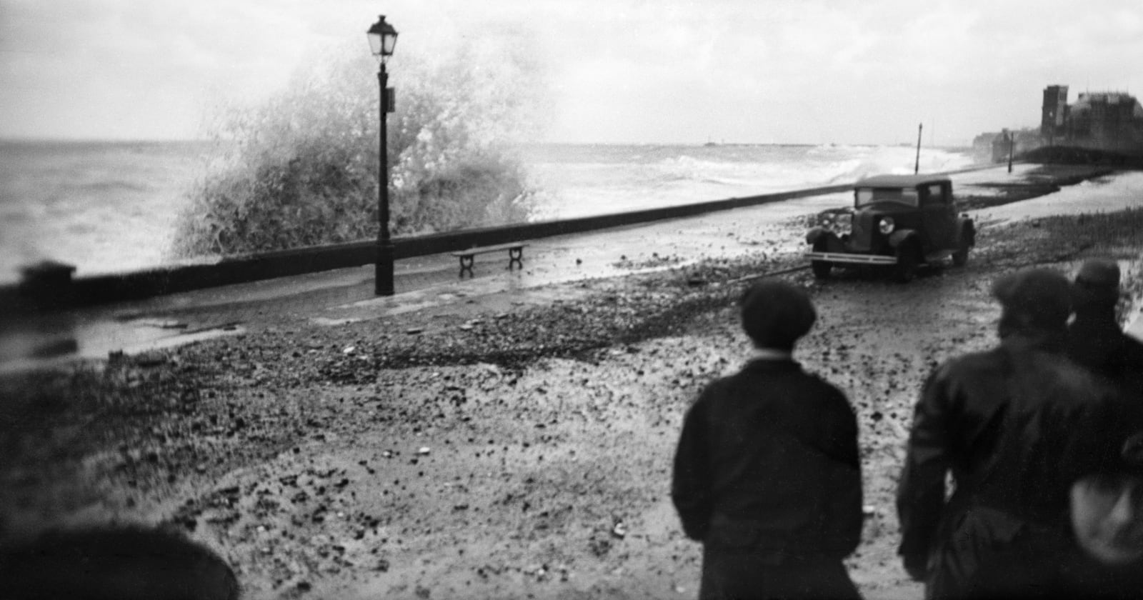Jacques-Henri Lartigue, Plage de San Sebastian, 1929