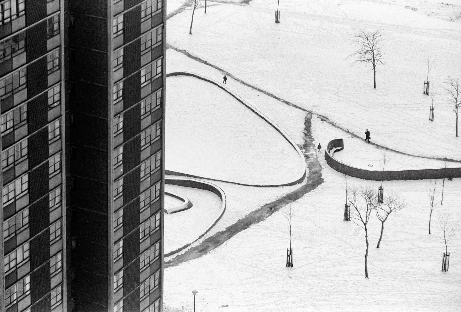 Chris Steele-Perkins, Tower blocks in West End, Newcastle-upon-Tyne, 1969