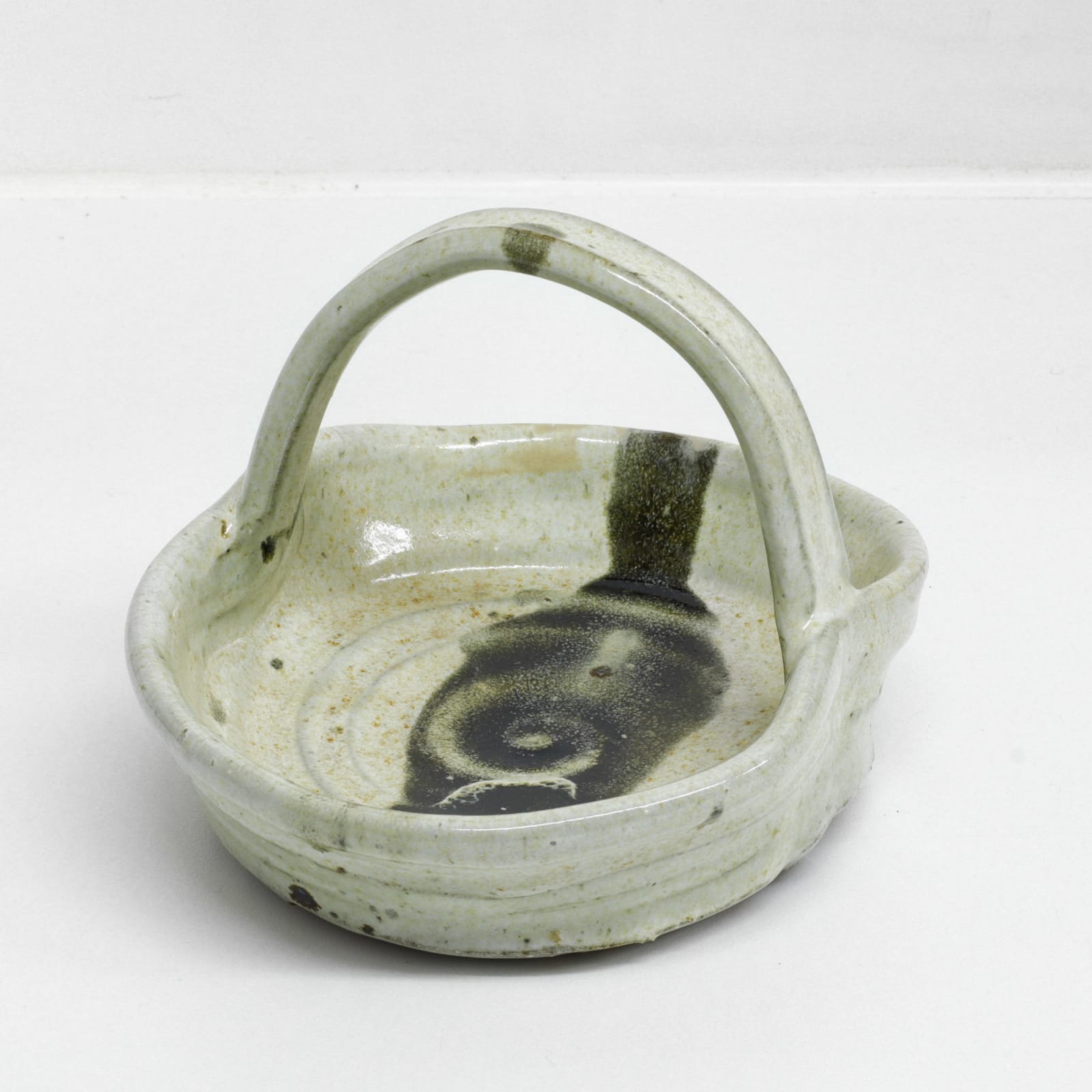 Aaron Angell & Troy Town Art Pottery, AA187