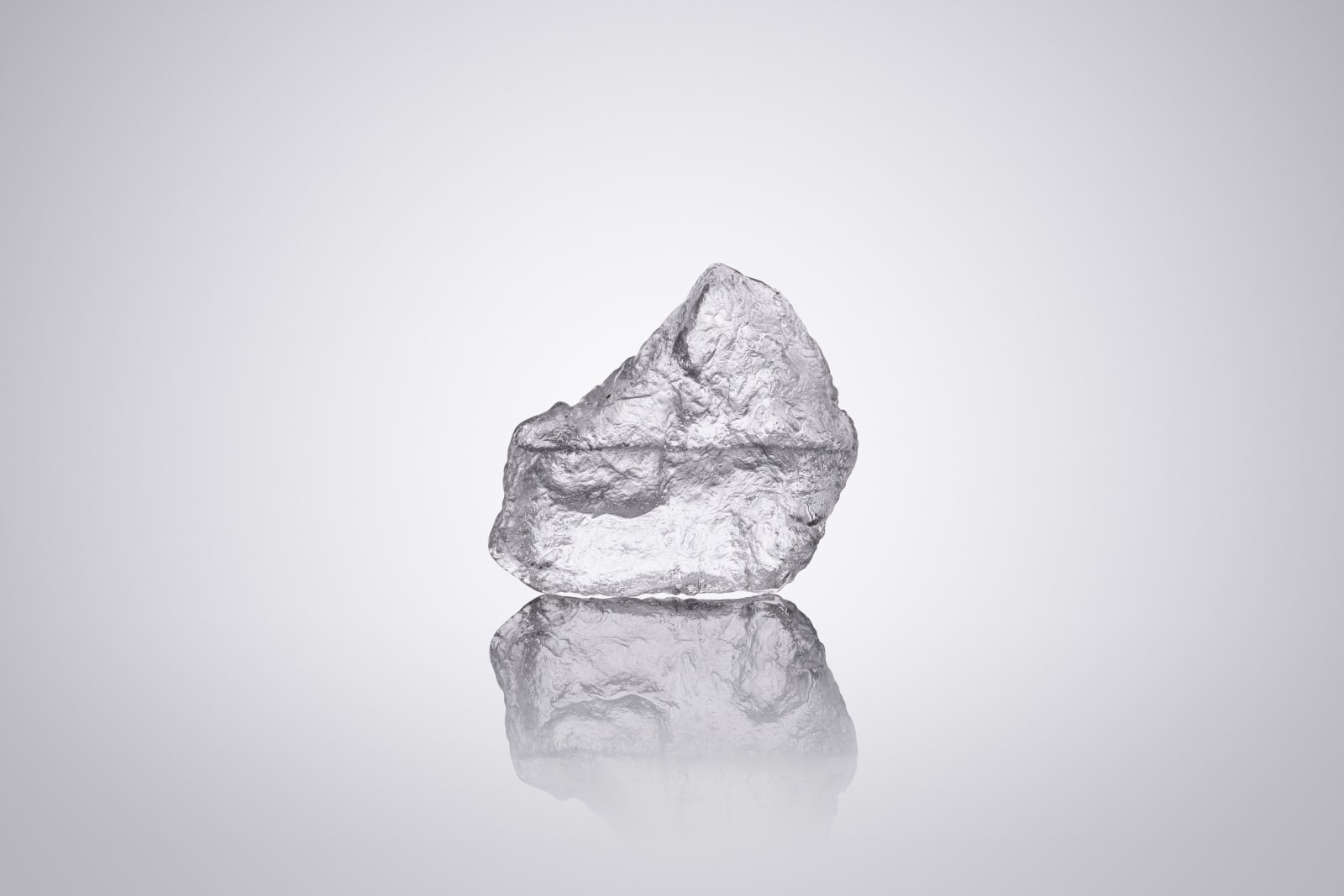 Caroline Landau, Archiving Ice: Svalbard #2, 2021