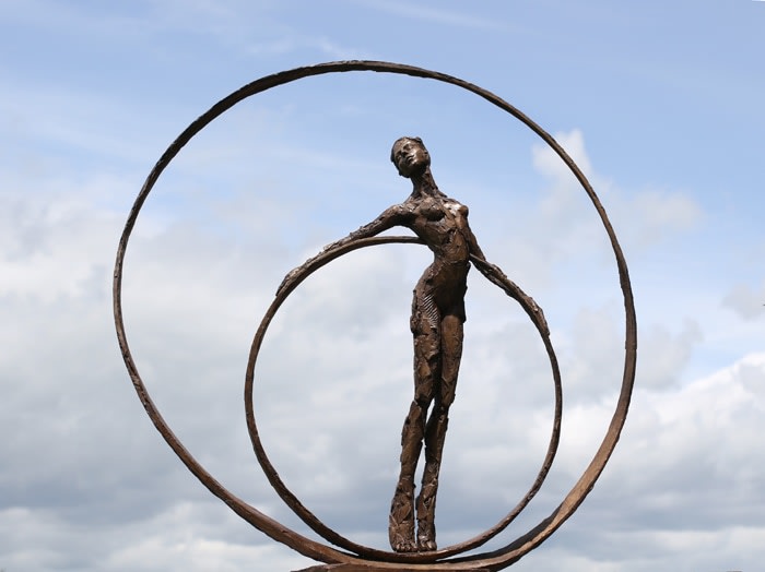 Carol Peace, Two Circles