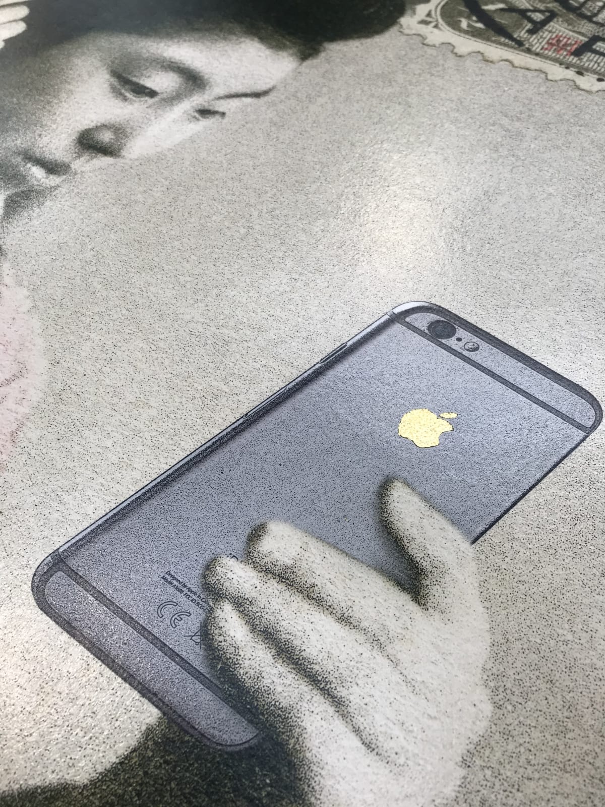 Geisha Girl holding iPhone up close