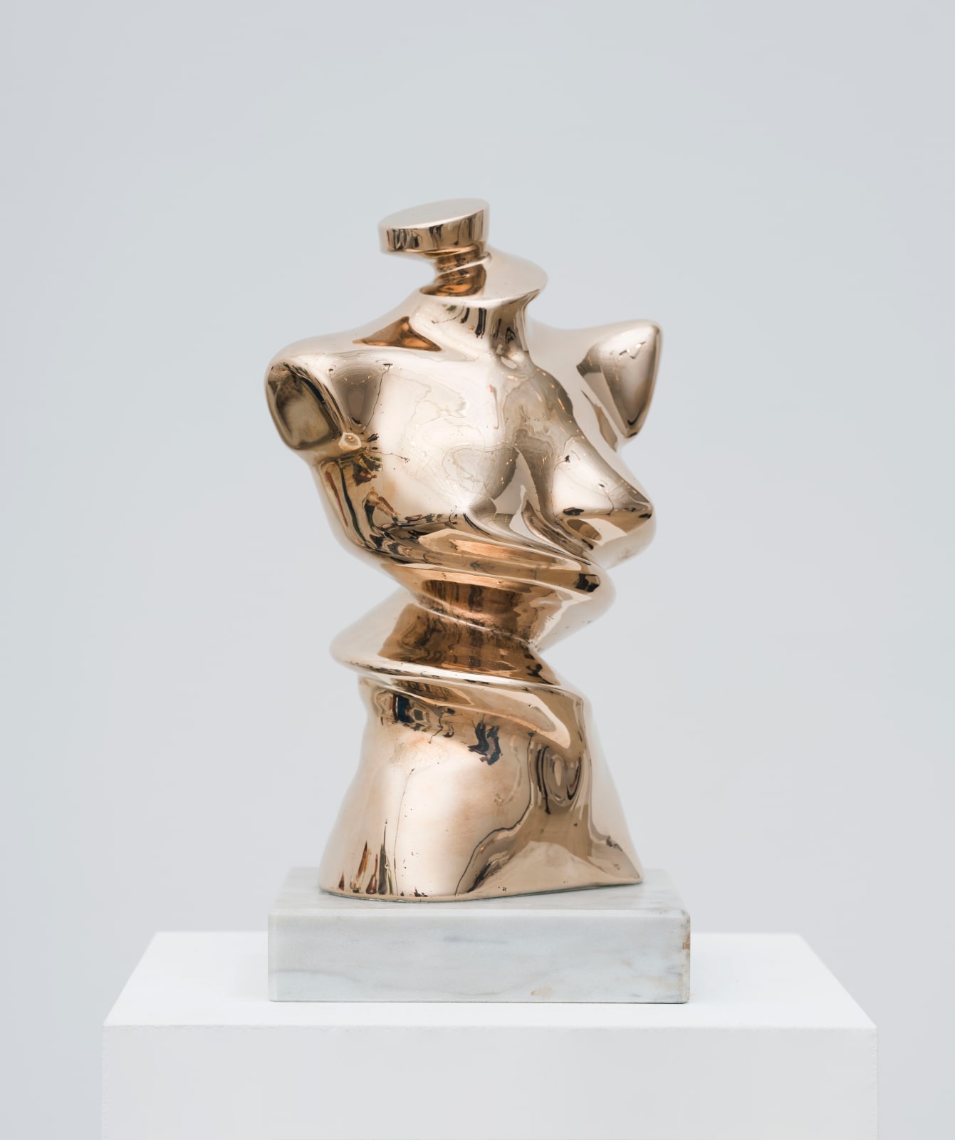 Beth Cullen Kerridge, Twisted Nape, 2023