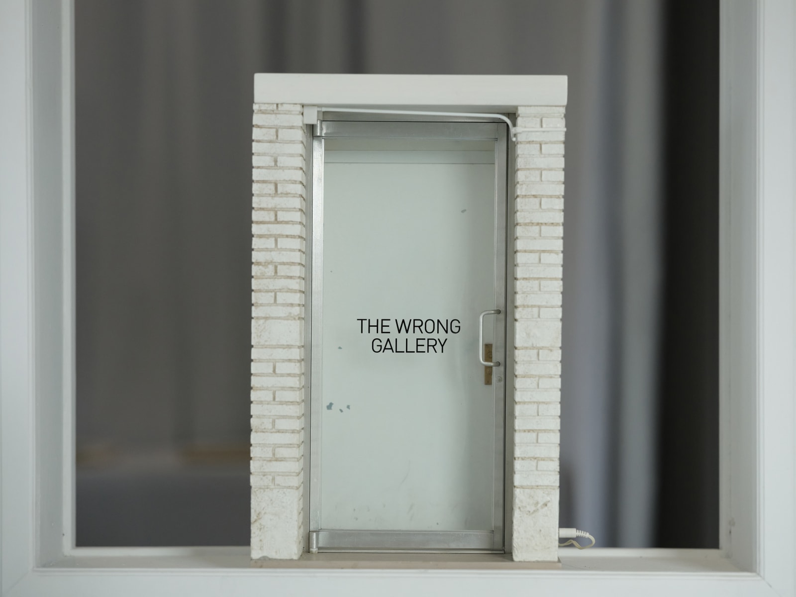 Maurizio Cattelan, The Wrong Gallery, 2006