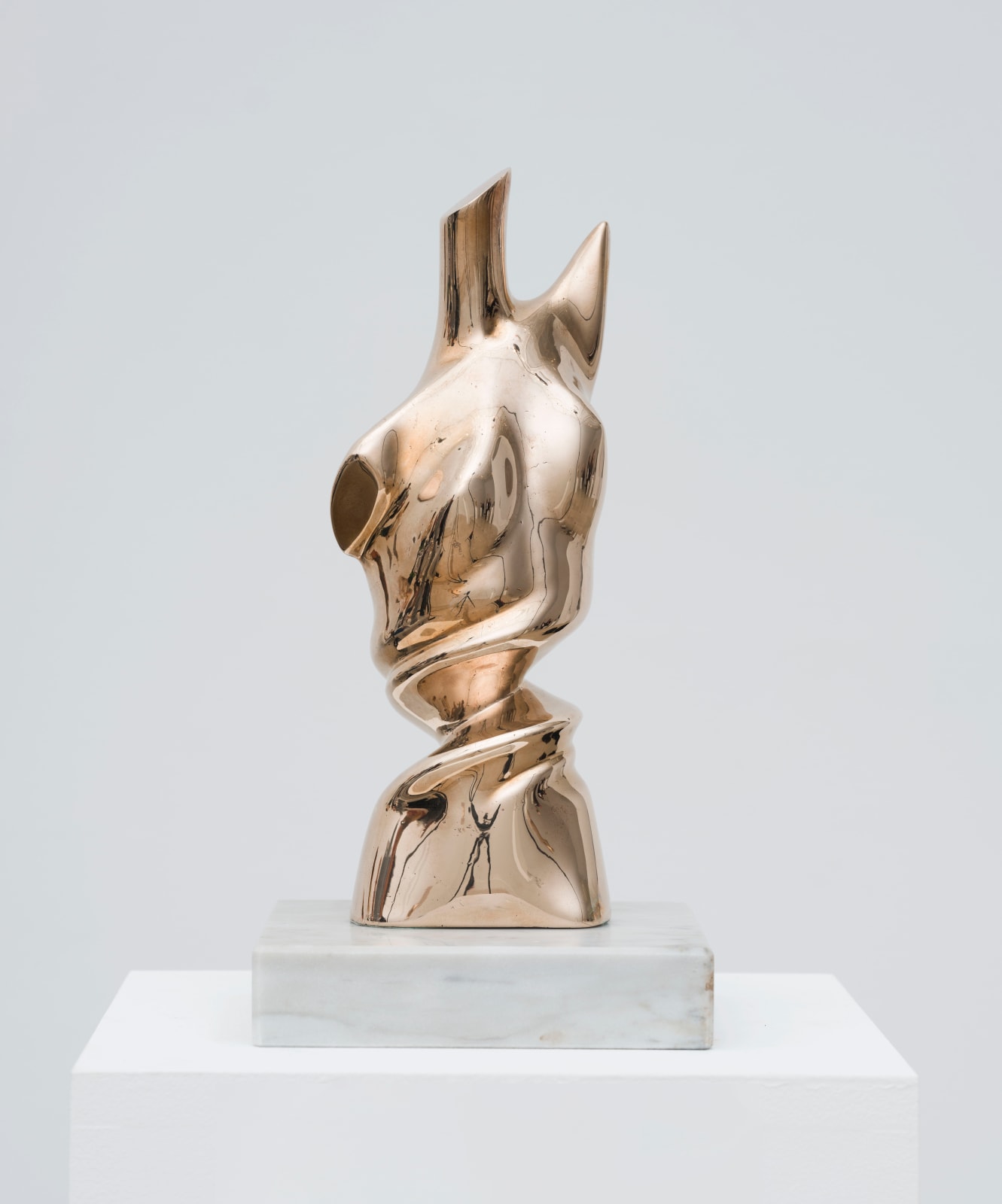 Beth Cullen Kerridge, Shoulder Up, 2023