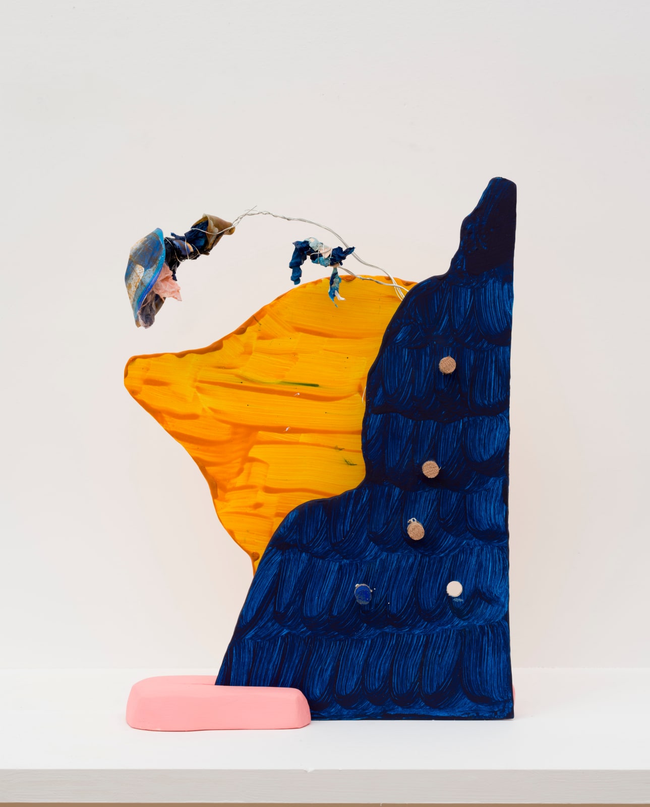 Erika Keck, face/vase, table vessel 3, date