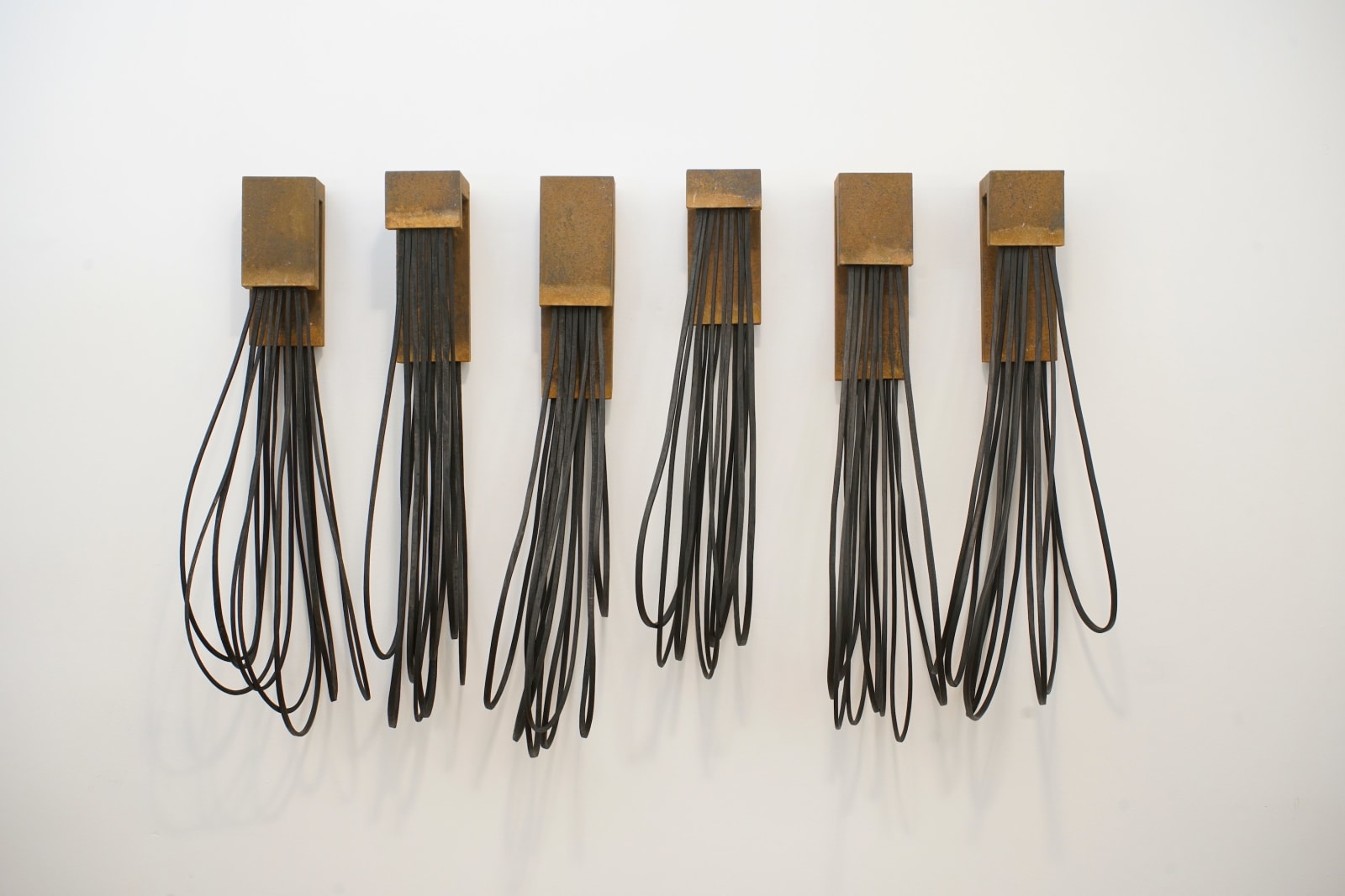 Rod Mireau, Machine Artifact: Loops, 2025