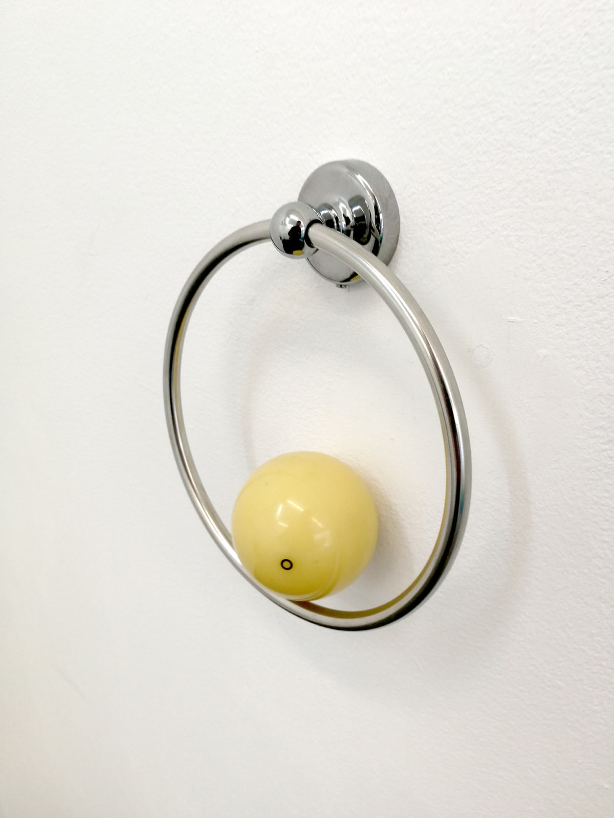 Laurence Vauthier, Bille touchée (Point), 2018