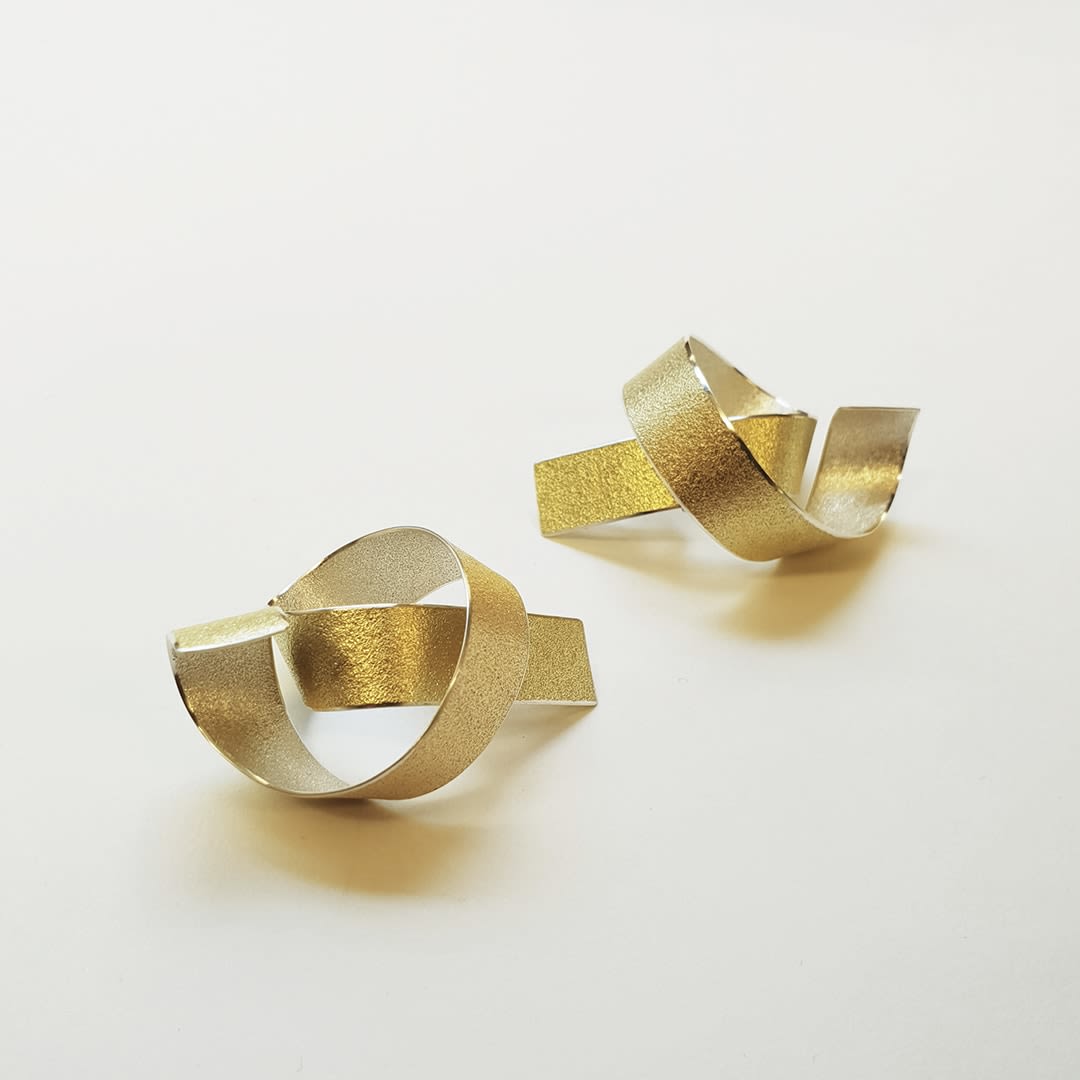 ute decker, man ray twist - medium - clips, 2024