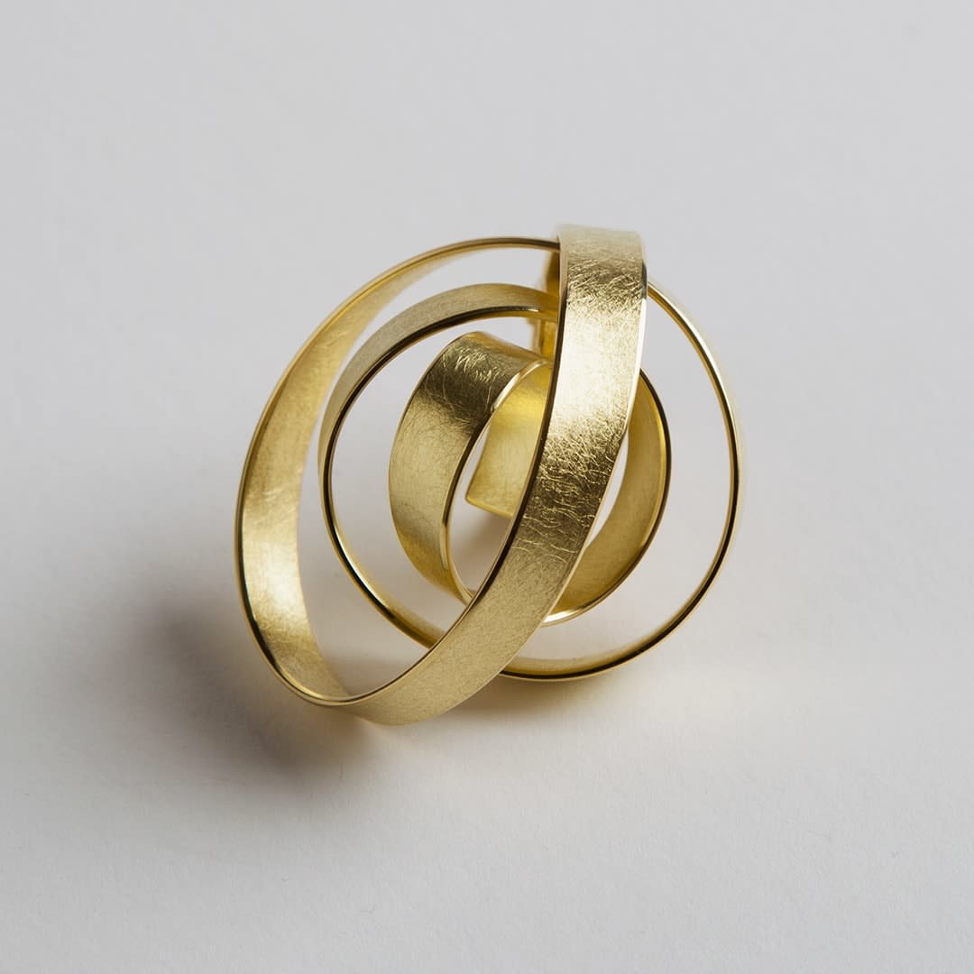 ute decker, rose, 2022