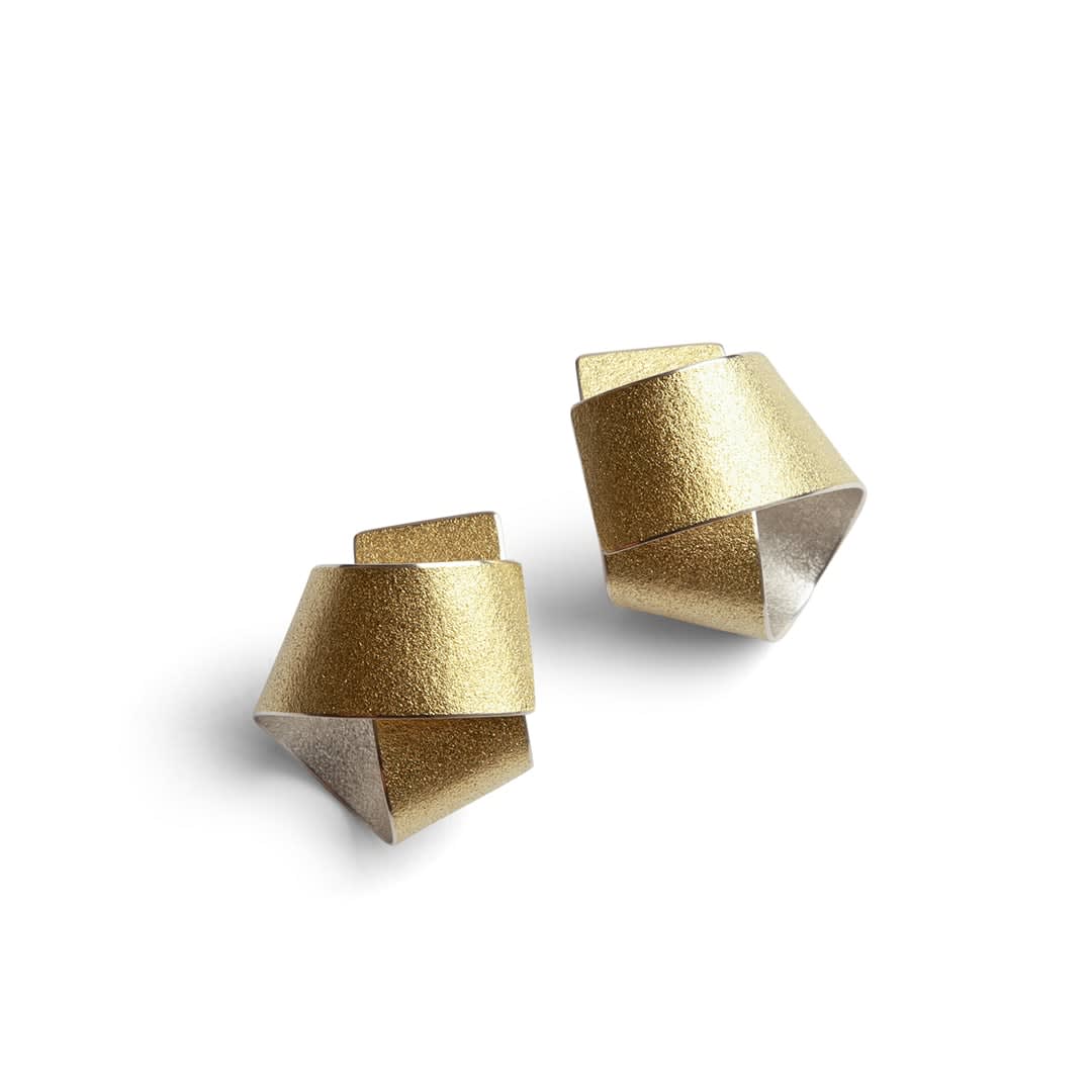 ute decker, curl - wide - medium