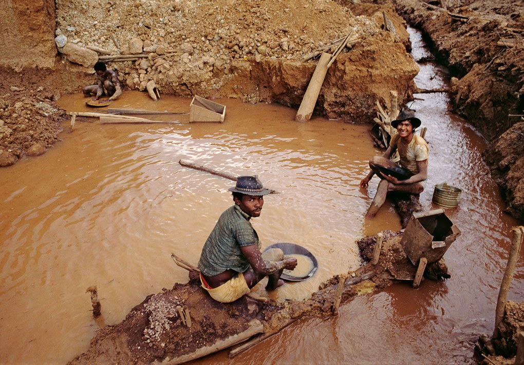 Juca Martins, Garimpo de ouro, Serra Pelada, Pará / Gold Mining at Serra Pelada, Pará, 1986