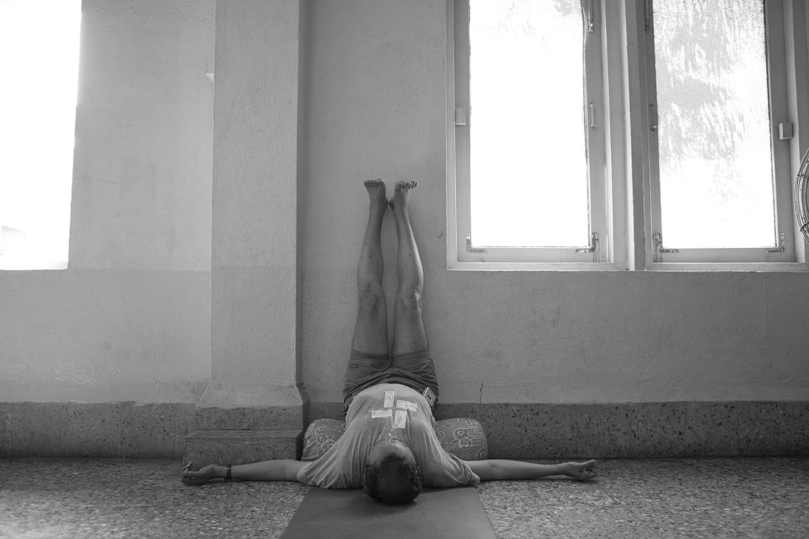 Briana Blasko, Fr. Joseph H. Pereira practicing Iyengar yoga 1Church of Our Lady of Mount Carmel, Mumbai, 2015