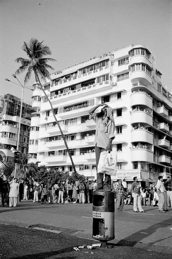 Sooni Taraporevala, Spectator at an airshow, Marine Drive, Mumbai, 2005