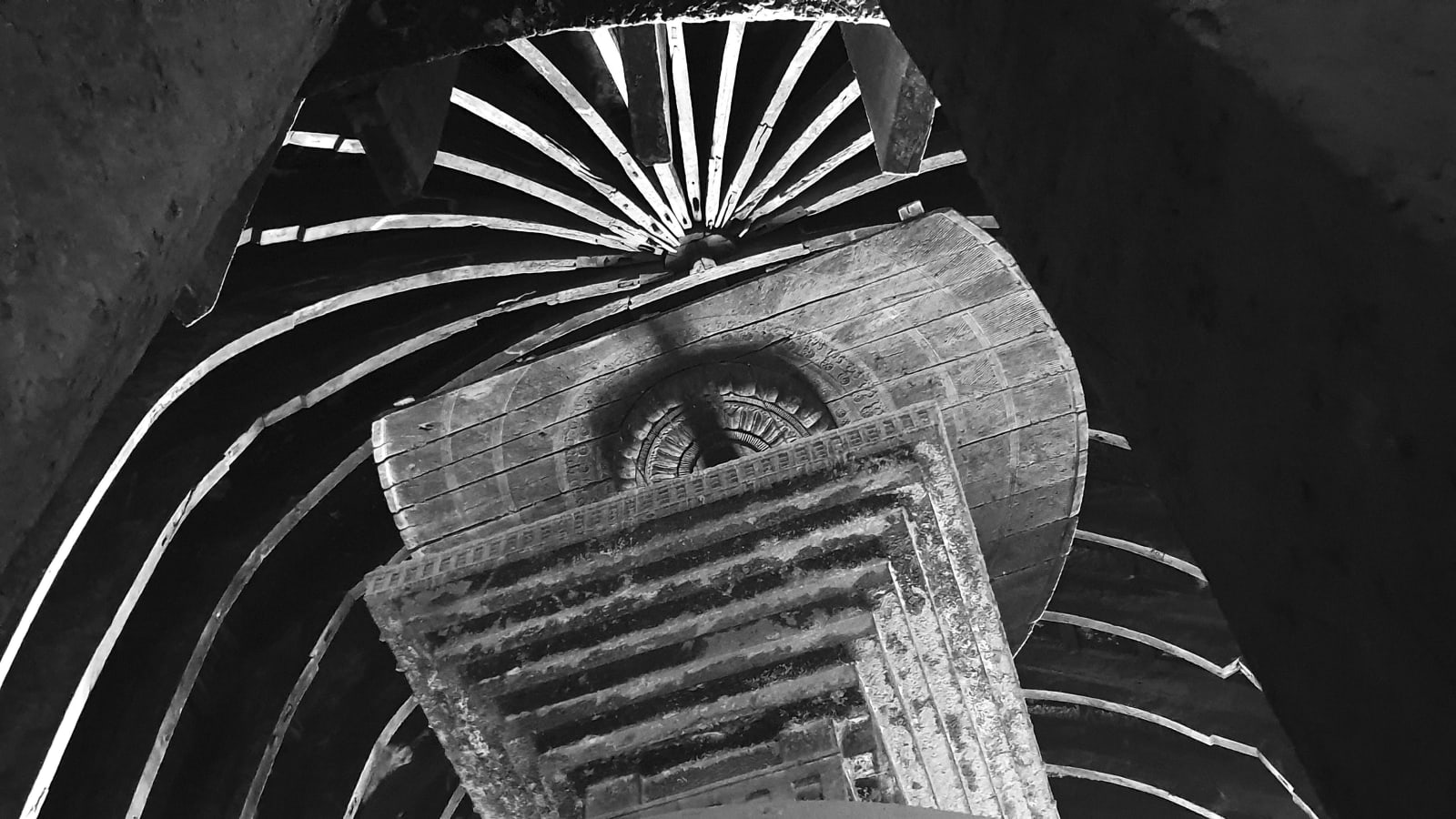 William Dalrymple, Baja Stupa, 2021