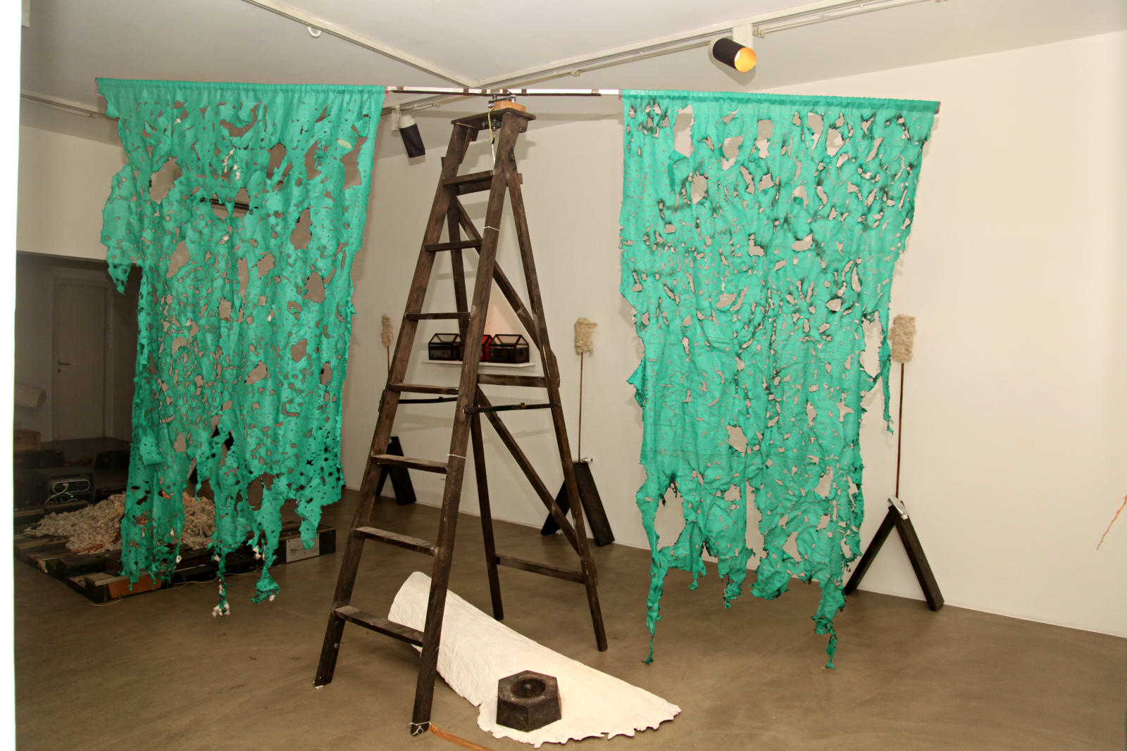 B.V. Suresh, Chronicles of Silence (Khamoshi ki Daastan), 2015
