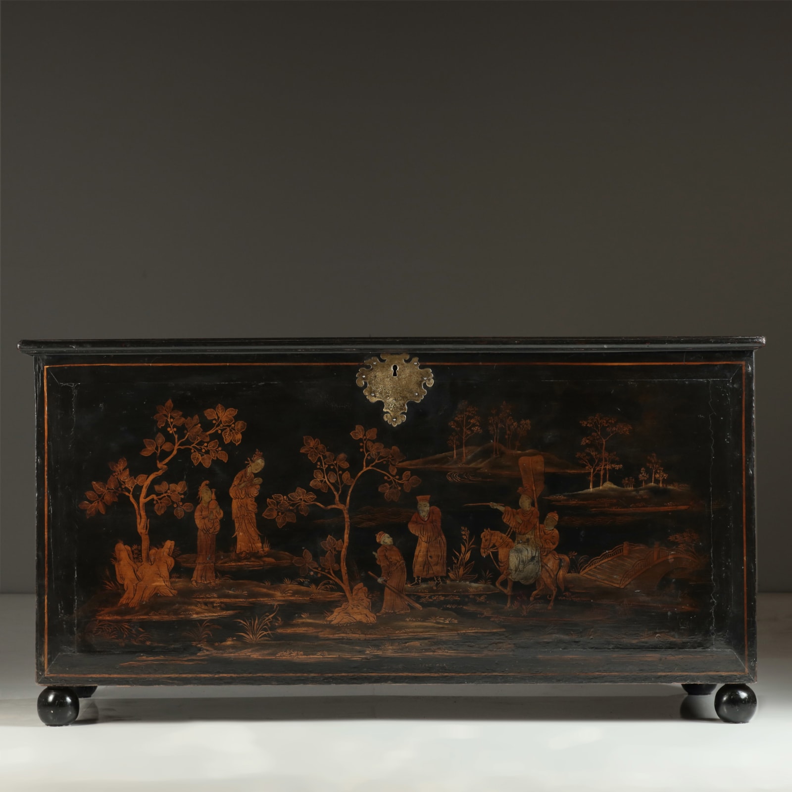 Japanned Chest , XVIII Century (SOLD)