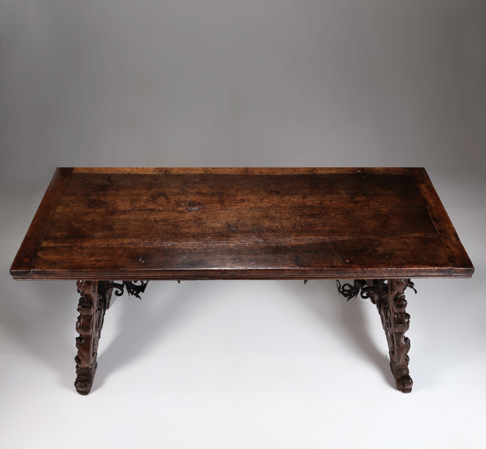 A BAROQUE SPANISH TABLE , XVIITH CENTURY (SOLD)
