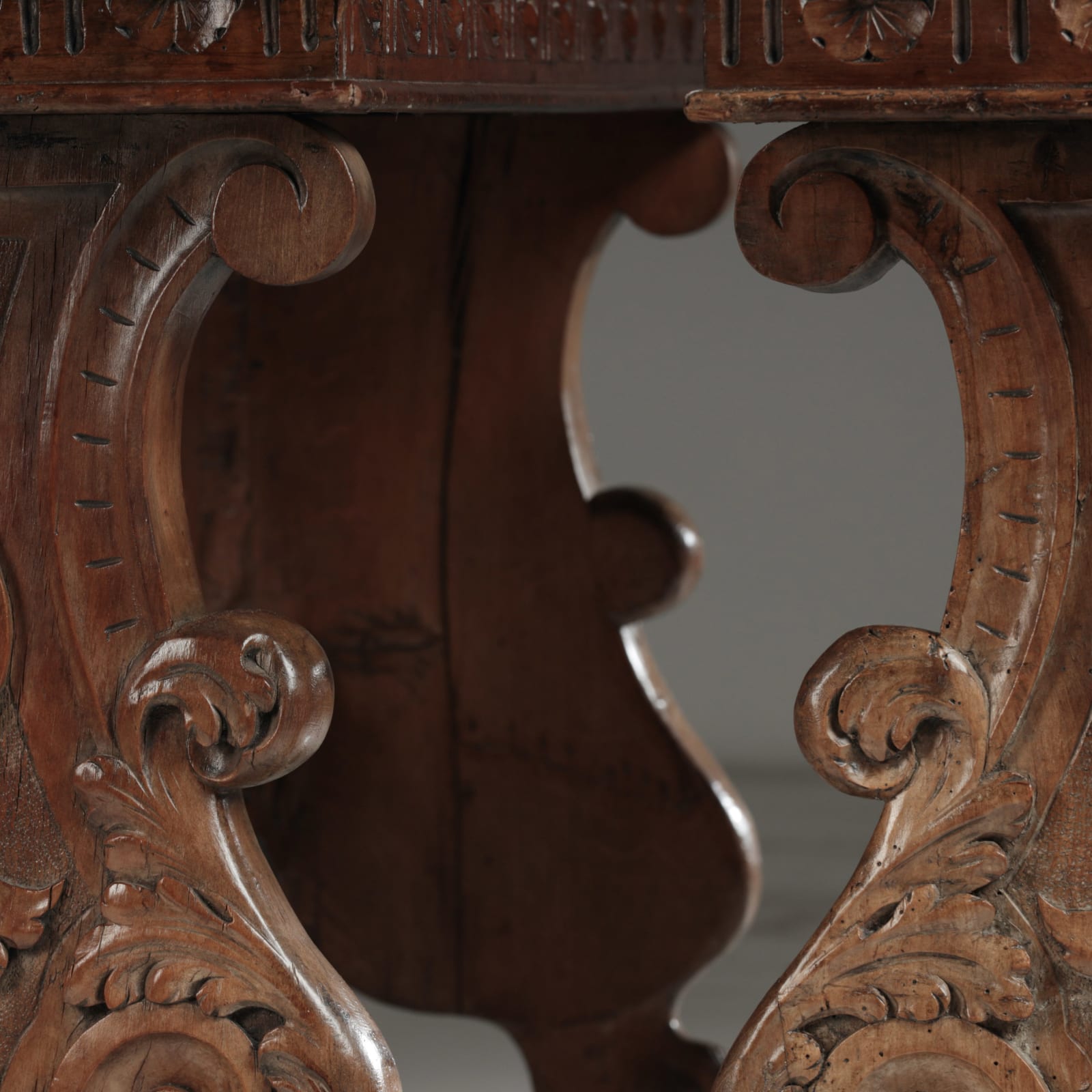 Tuscan Consoles, c.1800 (SOLD)