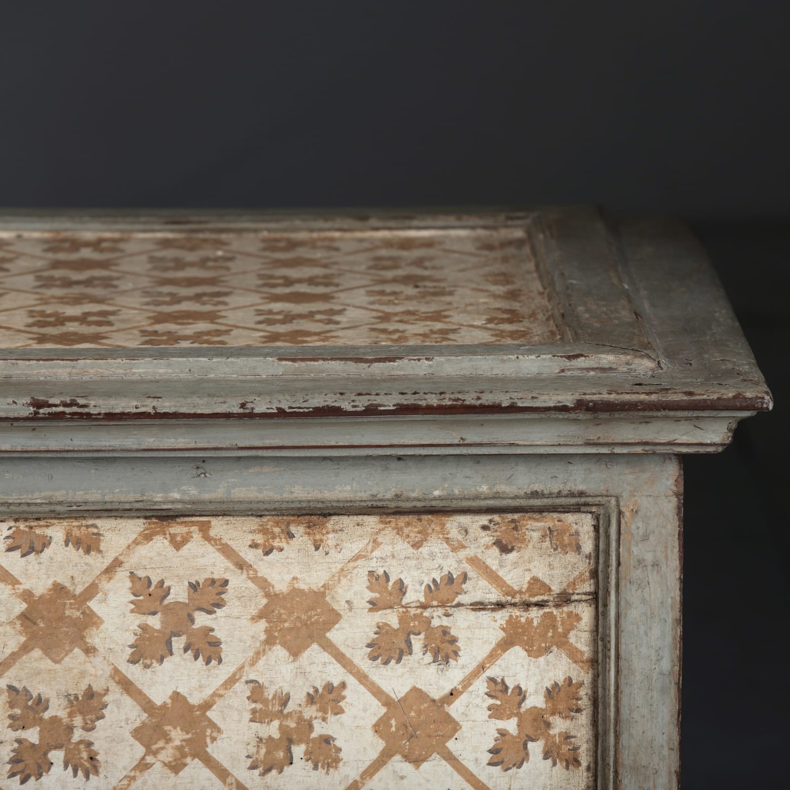 CASSONE , XVIII CENTURY (SOLD)