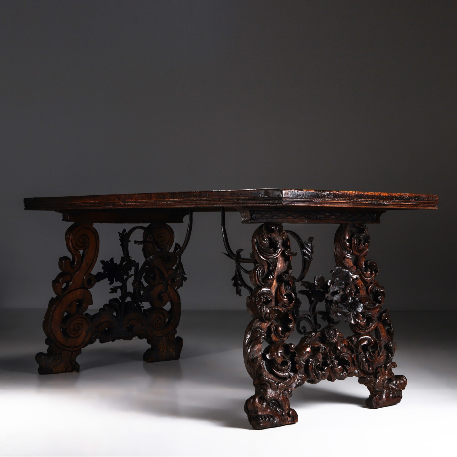 A BAROQUE SPANISH TABLE , XVIITH CENTURY (SOLD)