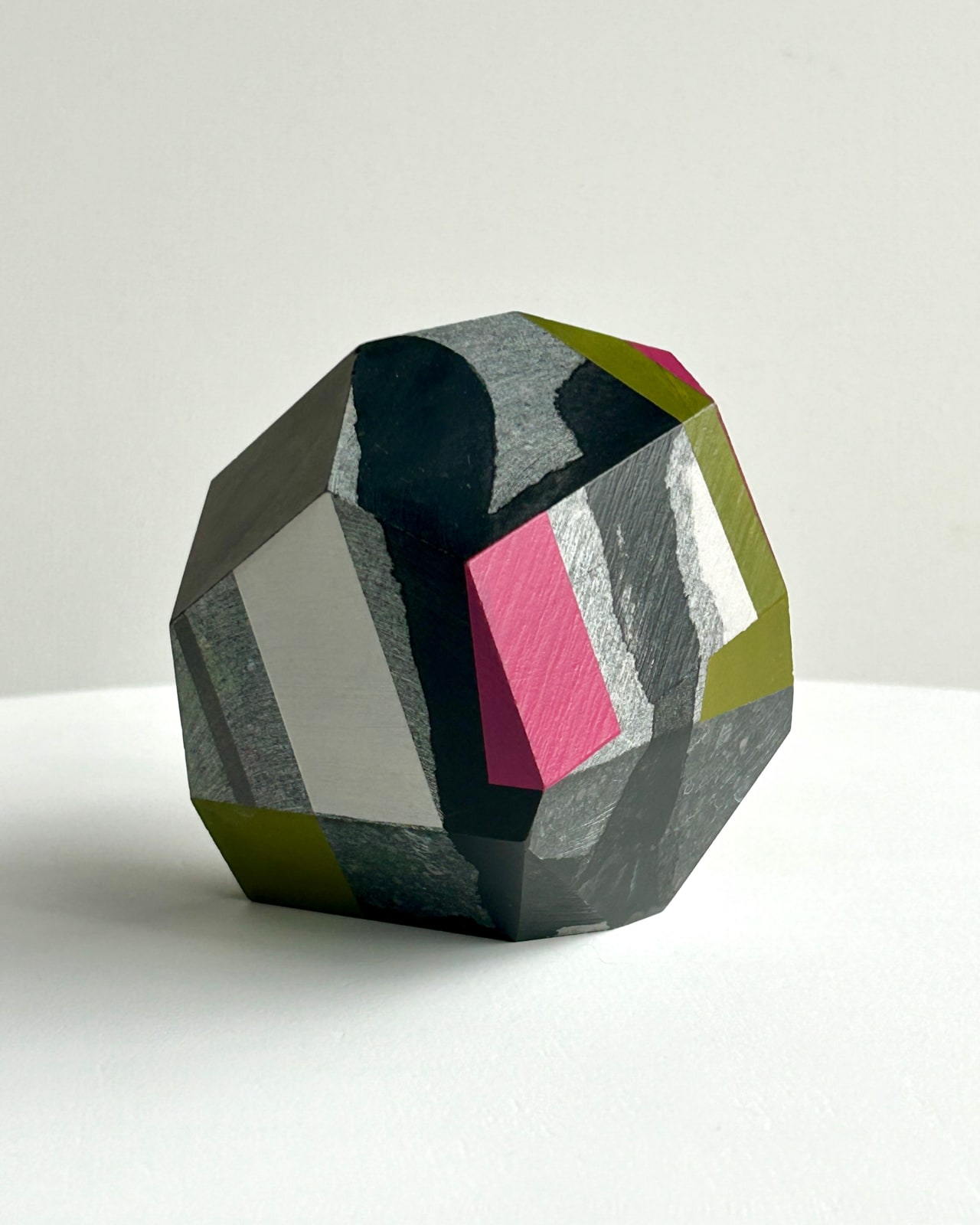 Richard Perry, Little Painted Halley 1, 2024