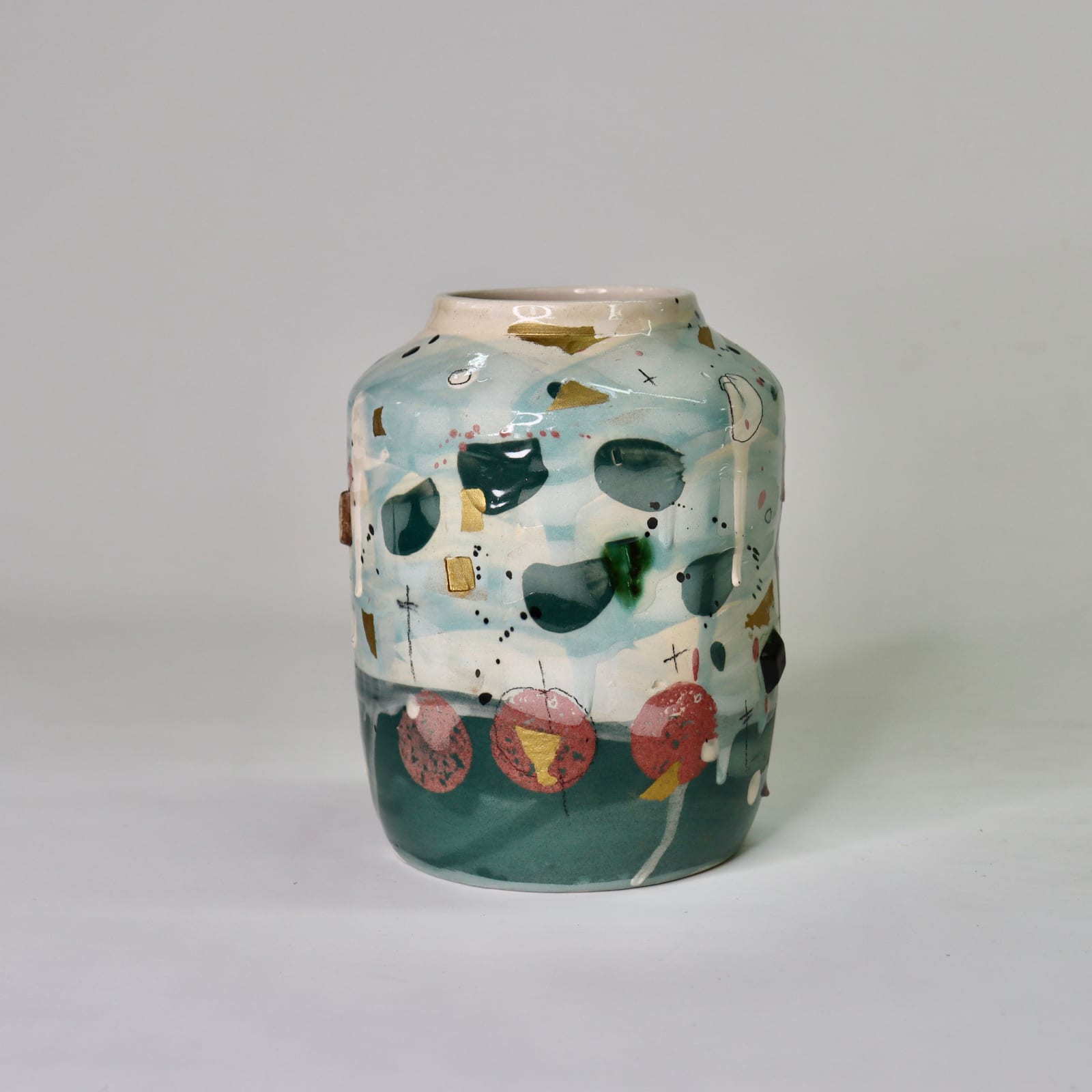 Dawn Hajittofi, DH 598, 2025