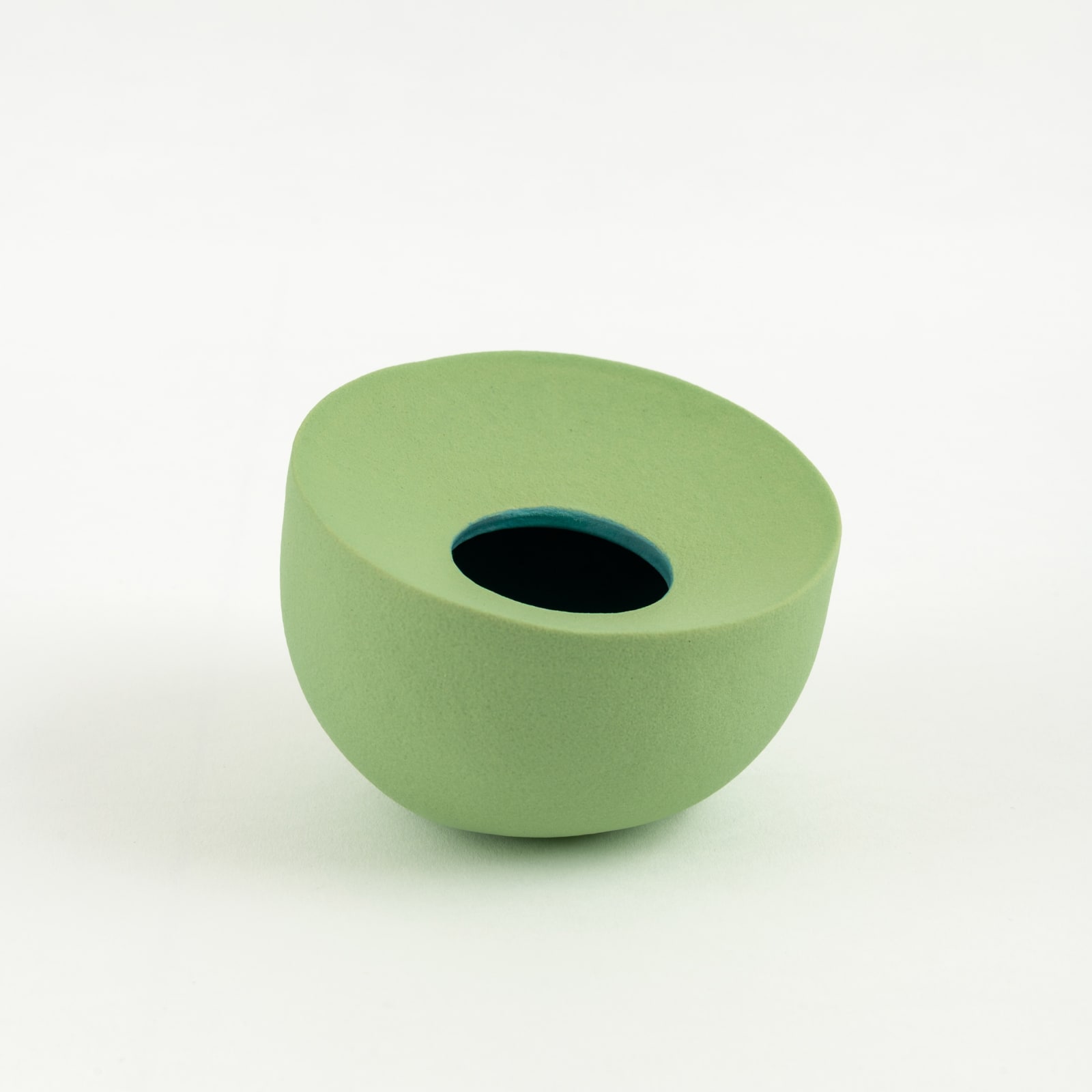 Maria Wojdat, Small Rounded Form VIII - Inside Series, 2025