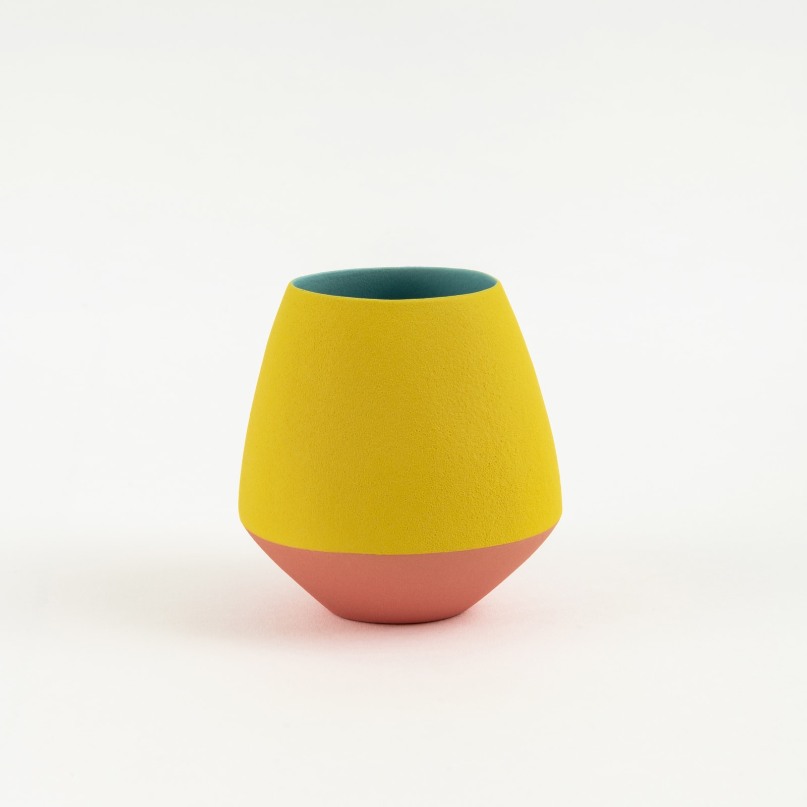 Maria Wojdat, Small Vessel III - Divided Series, 2024