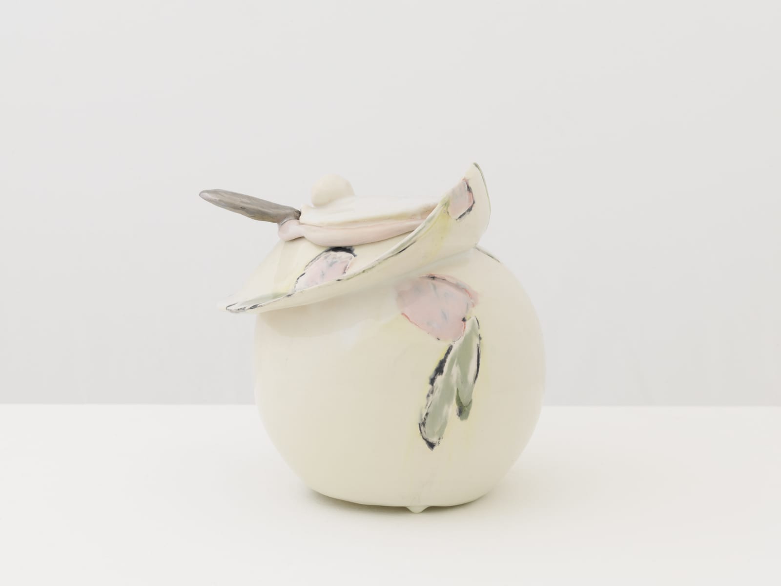 Christian Holstad, Strawberry Jampot (Urn), 2015