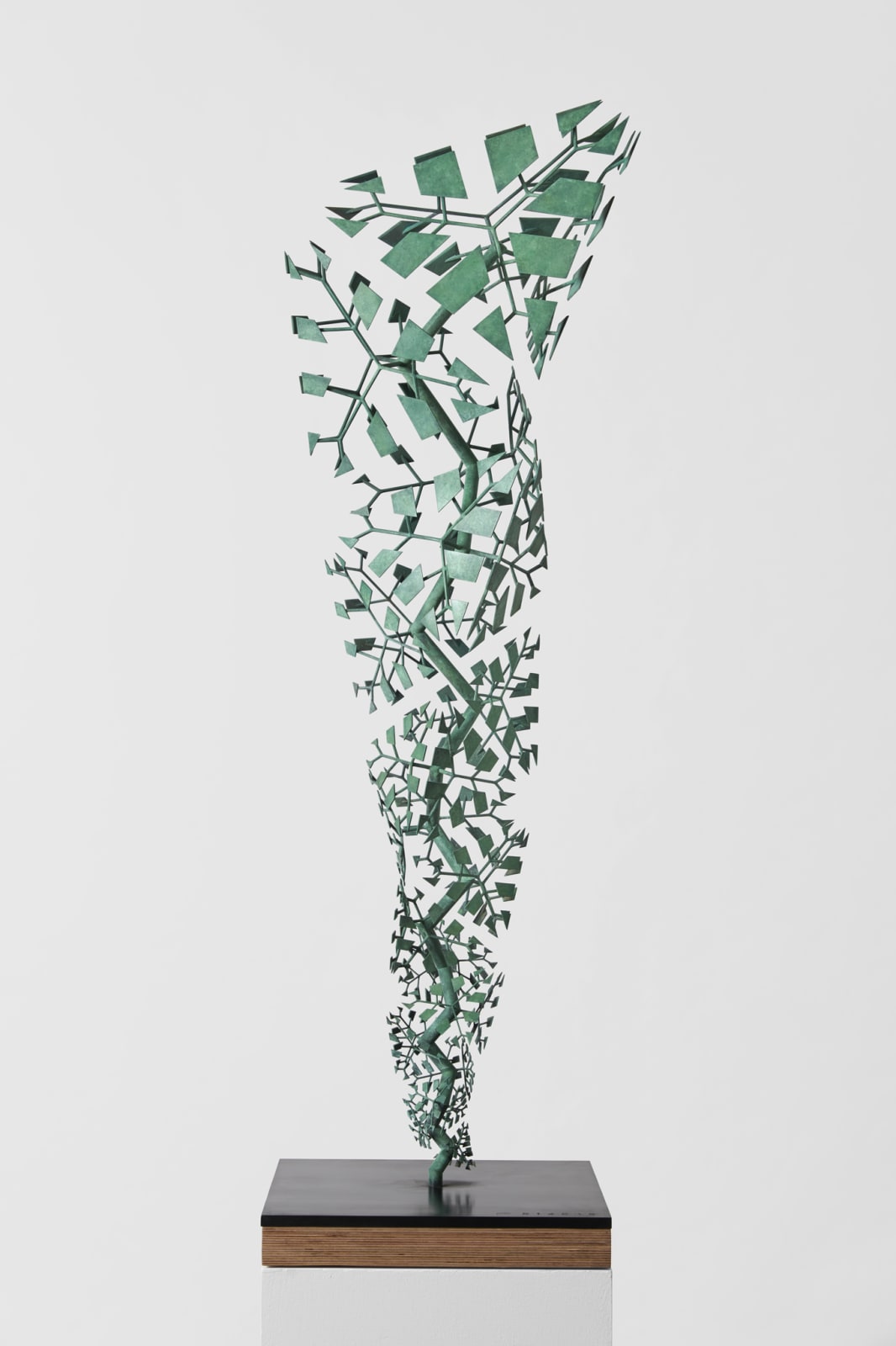 Conrad Shawcross, Fracture (R14C16), 2019