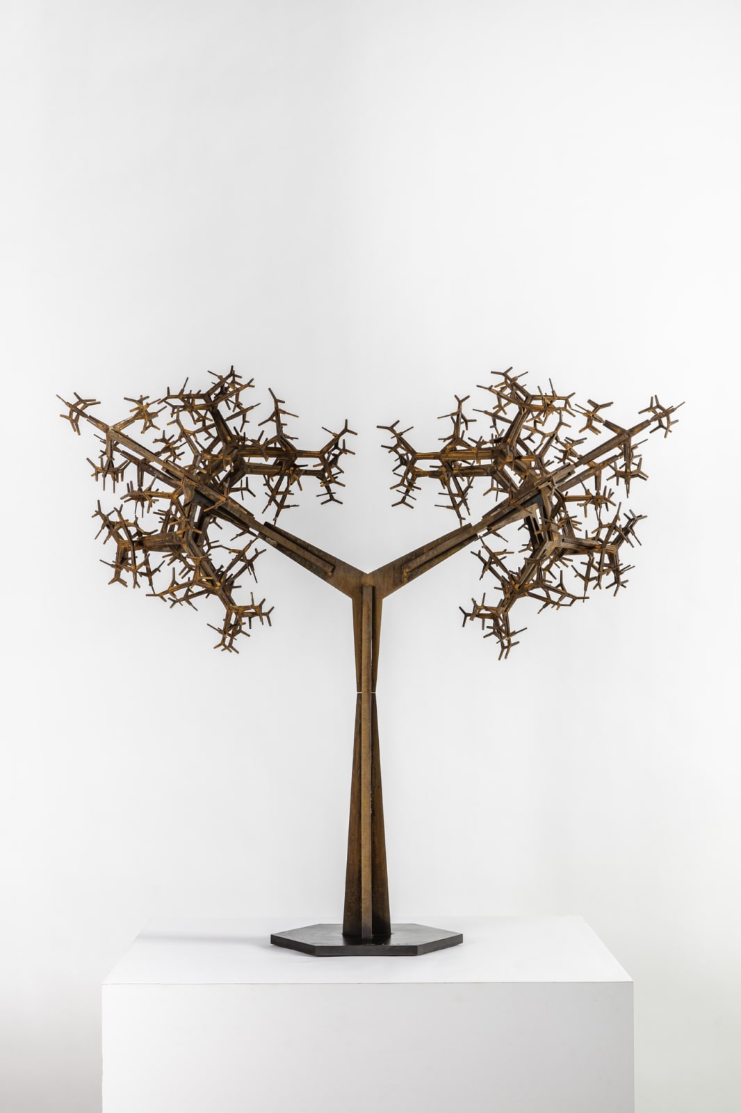 Conrad Shawcross, Bicameral Study, 2019
