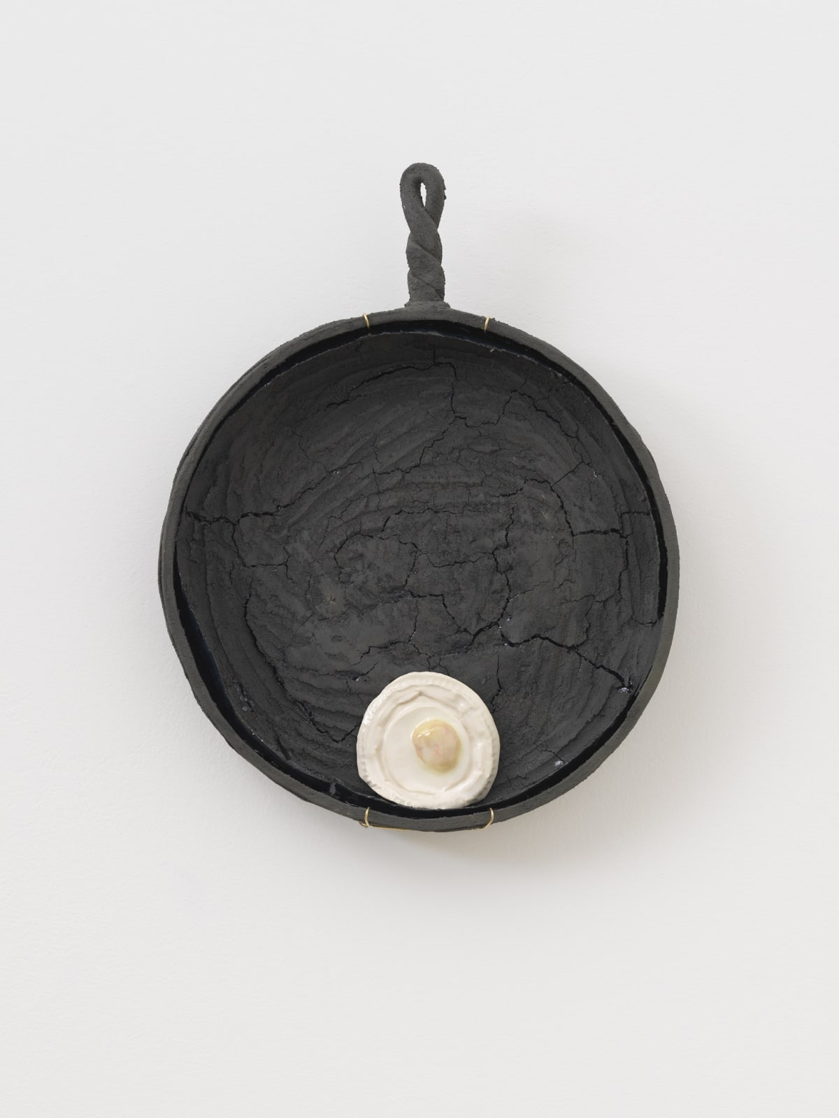 Christian Holstad, Solo Uovo (Skillet Burnt), 2015