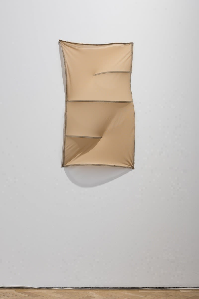 Isabel Yellin, Contours, 2015
