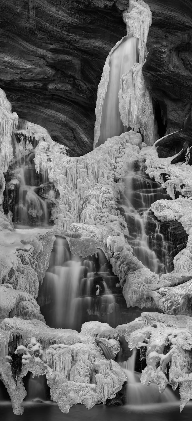 Jae Hoon Lee, Frozen Waterfall, 2019