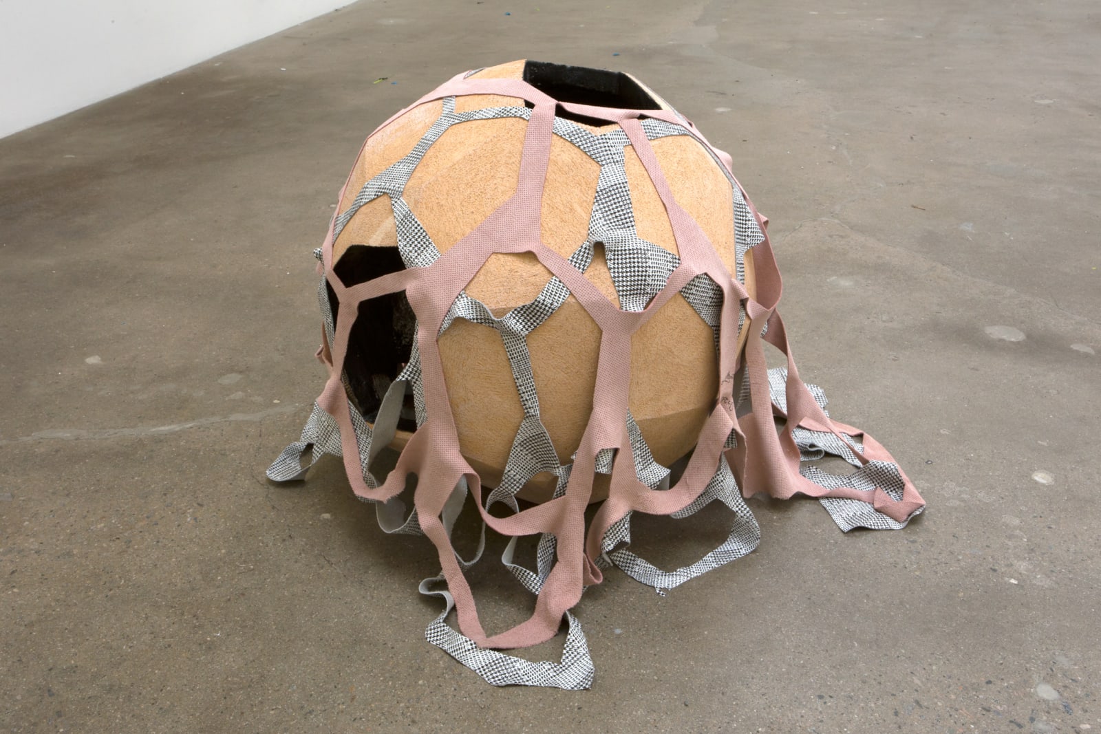 Anna Sew Hoy, Veiled Orb, 2019