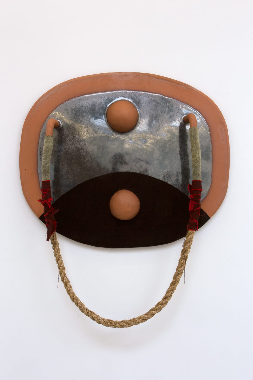 Anna Sew Hoy, Dongle, 2019
