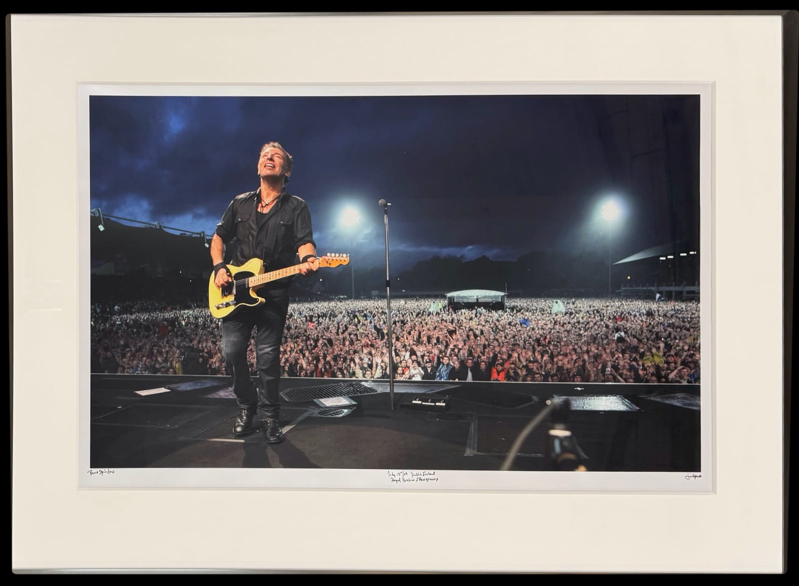 Jo Lopez, BRUCE SPRINGSTEEN - DREAM TOUR 2009 - ROYAL DUBLIN SHOW GROUND - DUBLIN