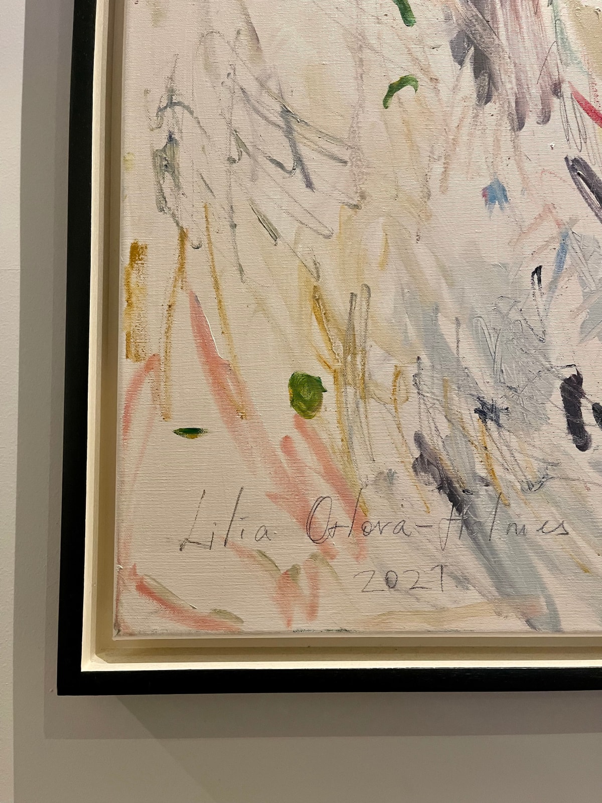 Lilia Orlova-Holmes, VASE OF TULIPS, 2021