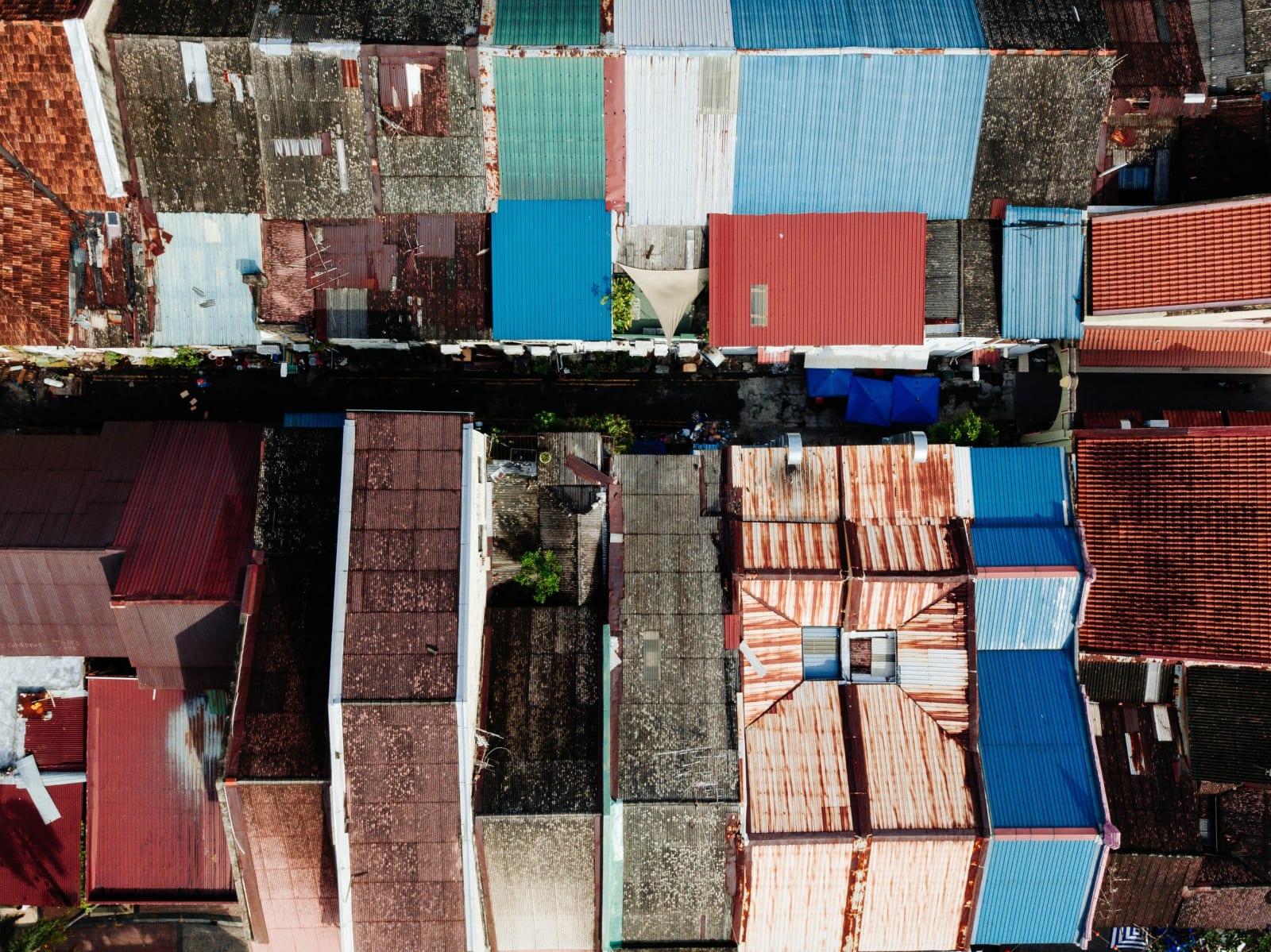 Oliver Routledge, Untitled Roofscape IV