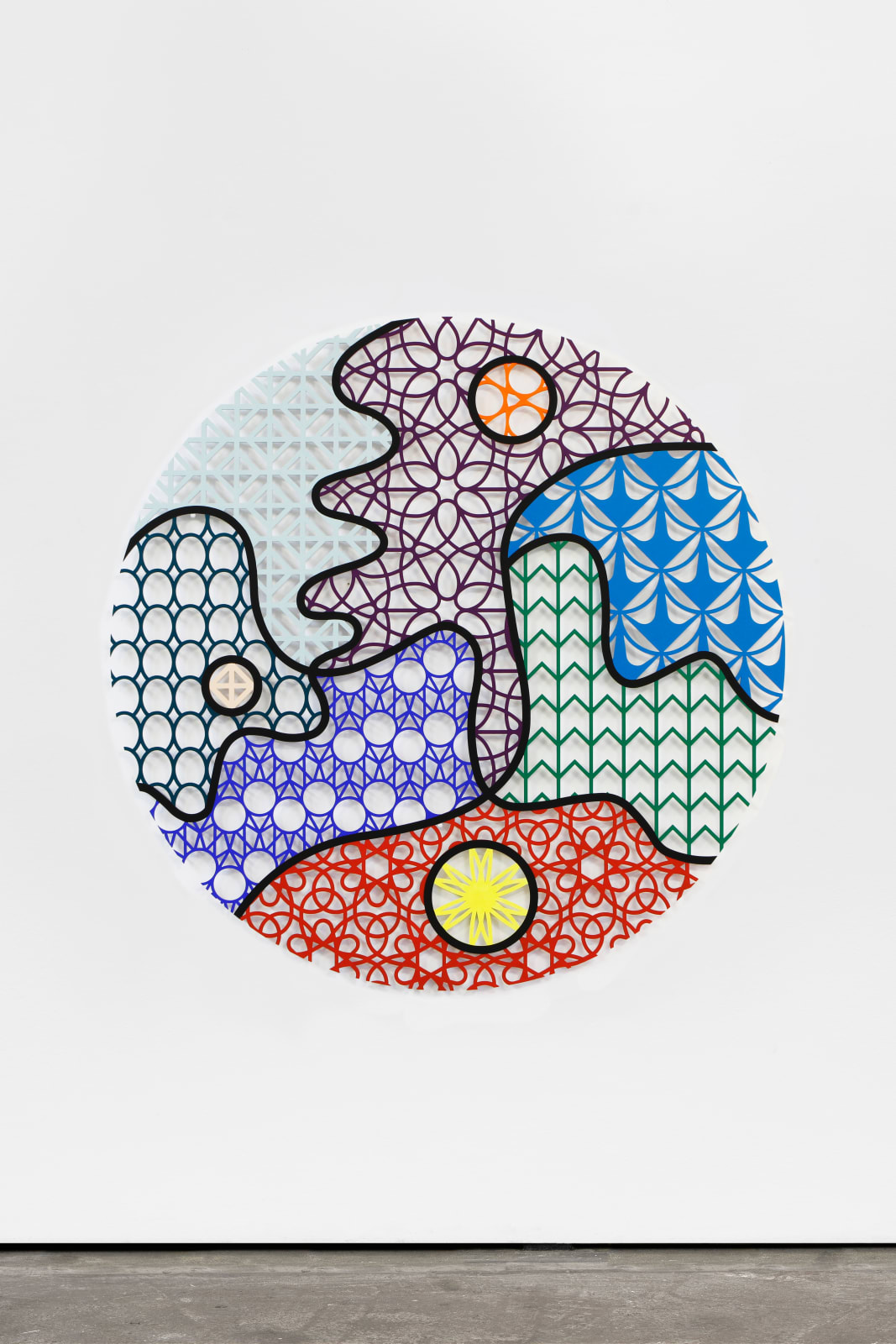 2021_NevinAladag_PatternKinship_many_traces_in_the_forest_web