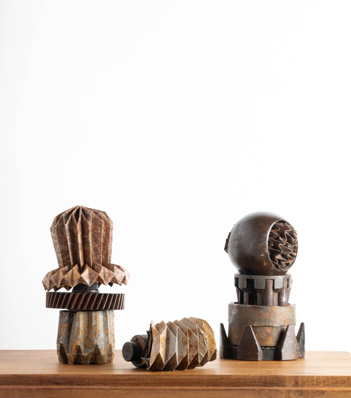 Aroonkamon Thongmorn, Dialogue of objects No.1, 2022