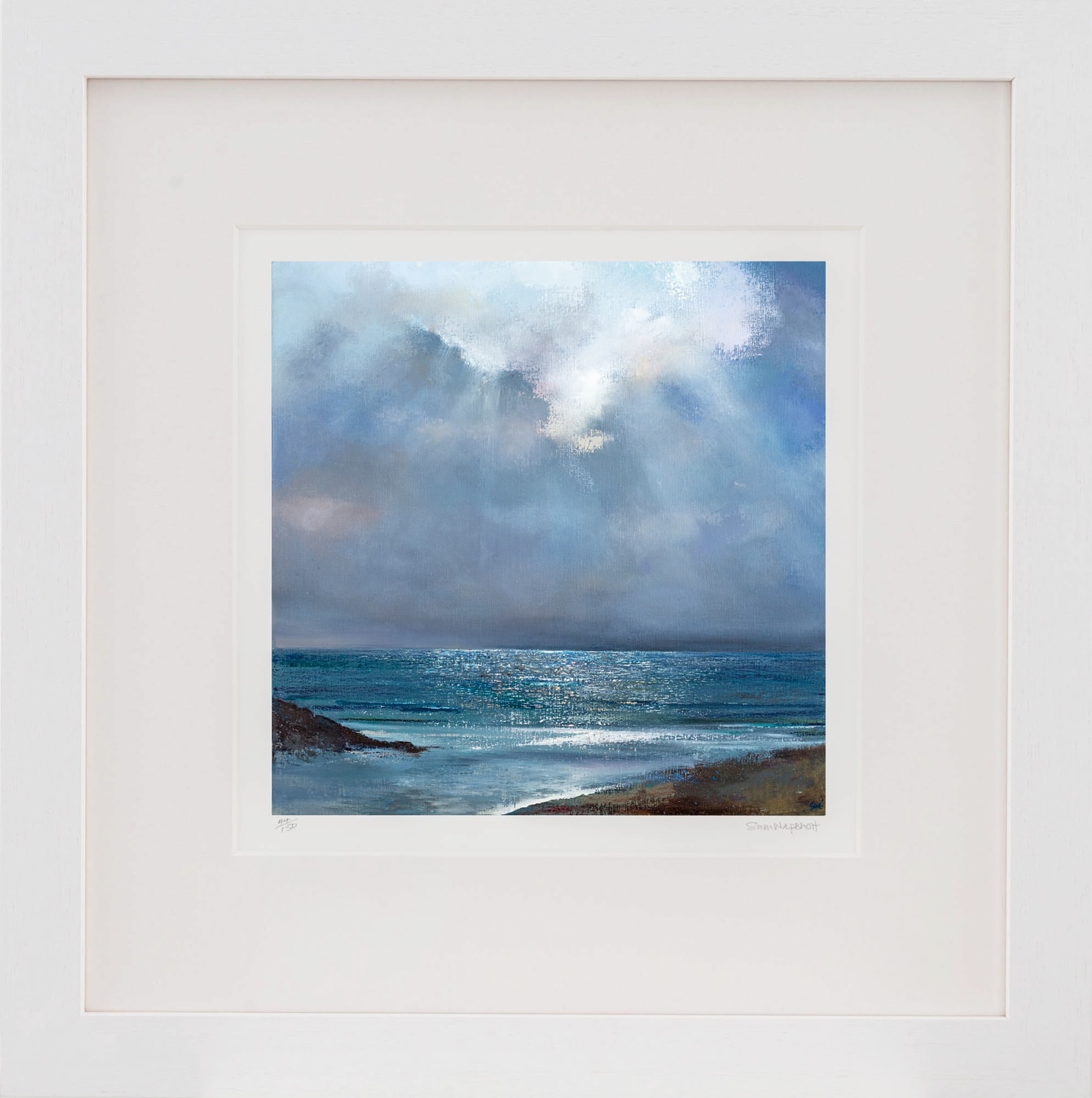 Suki - Prints, Uplight